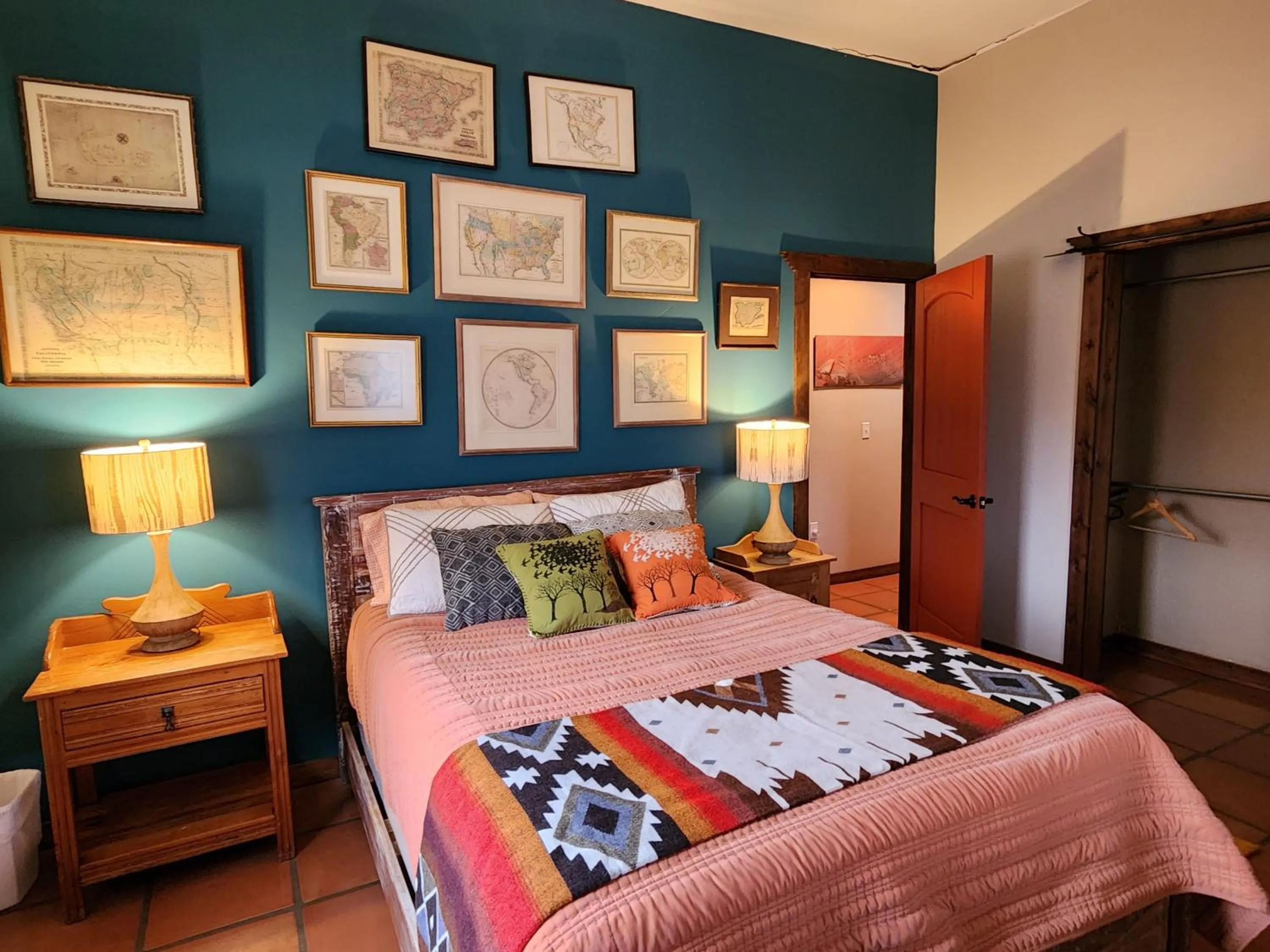 Bedroom, Bed in Canyon Of The Ancients Guest Ranch