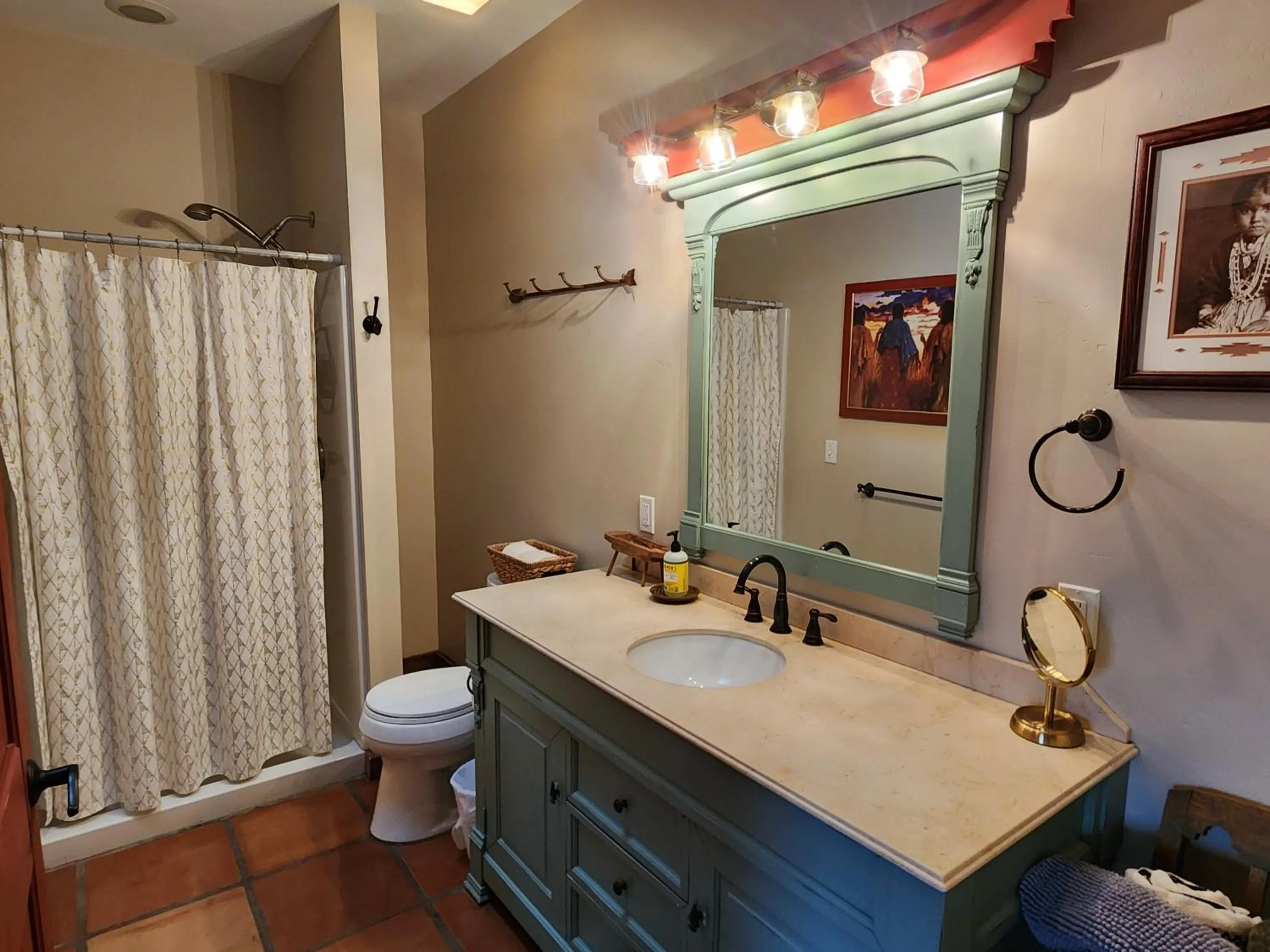 Bathroom in Canyon Of The Ancients Guest Ranch