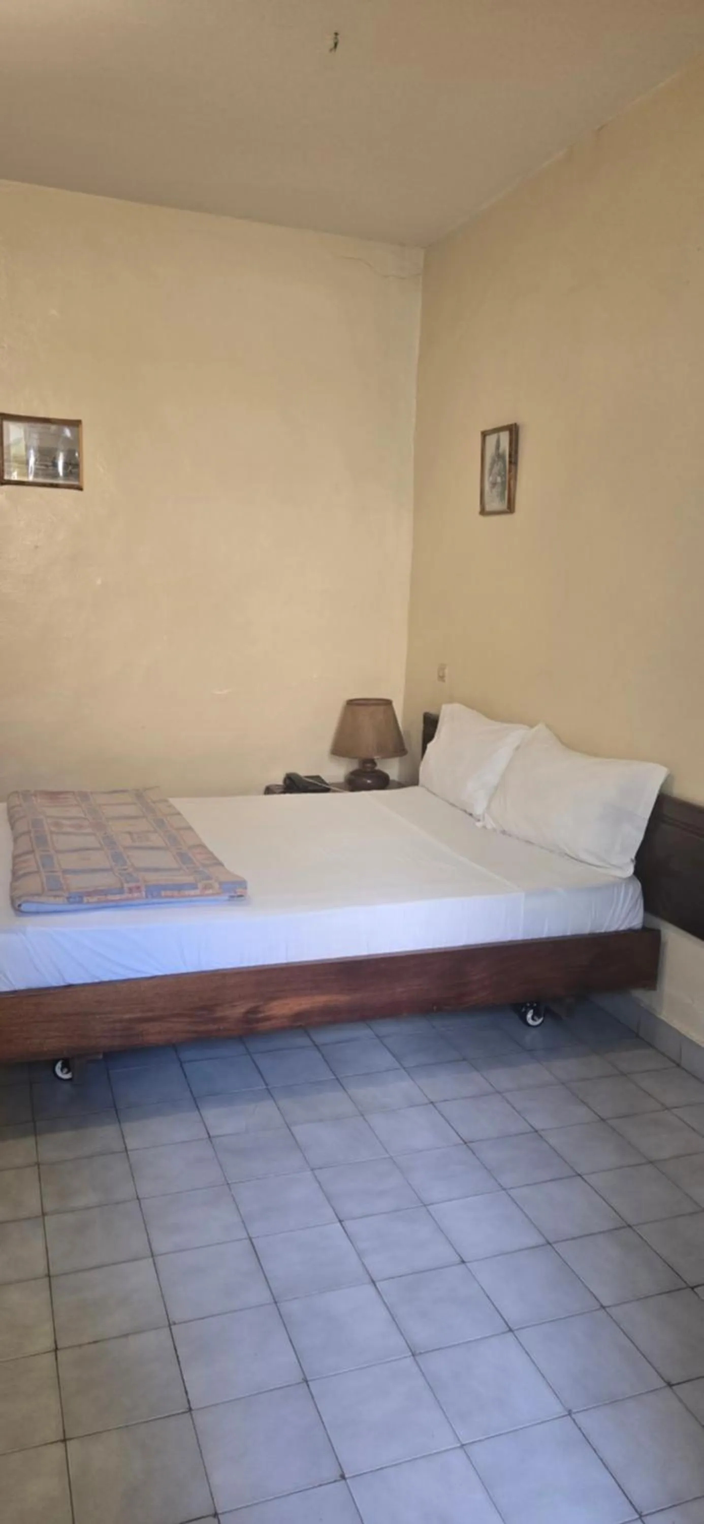 Bed in Hôtel Saint-Louis Sun Dakar