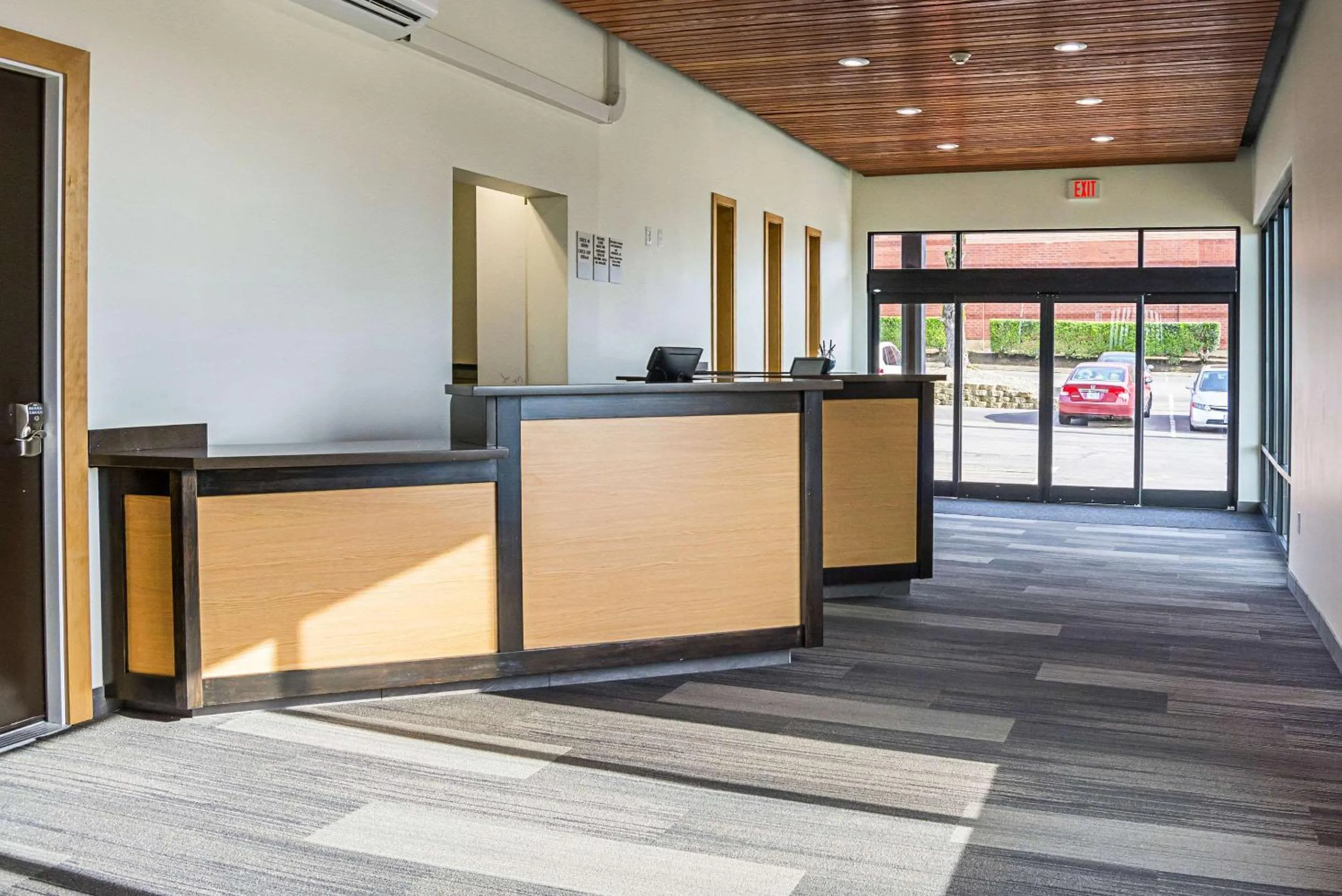 Lobby or reception in Quality Inn & Suites Clackamas - Portland