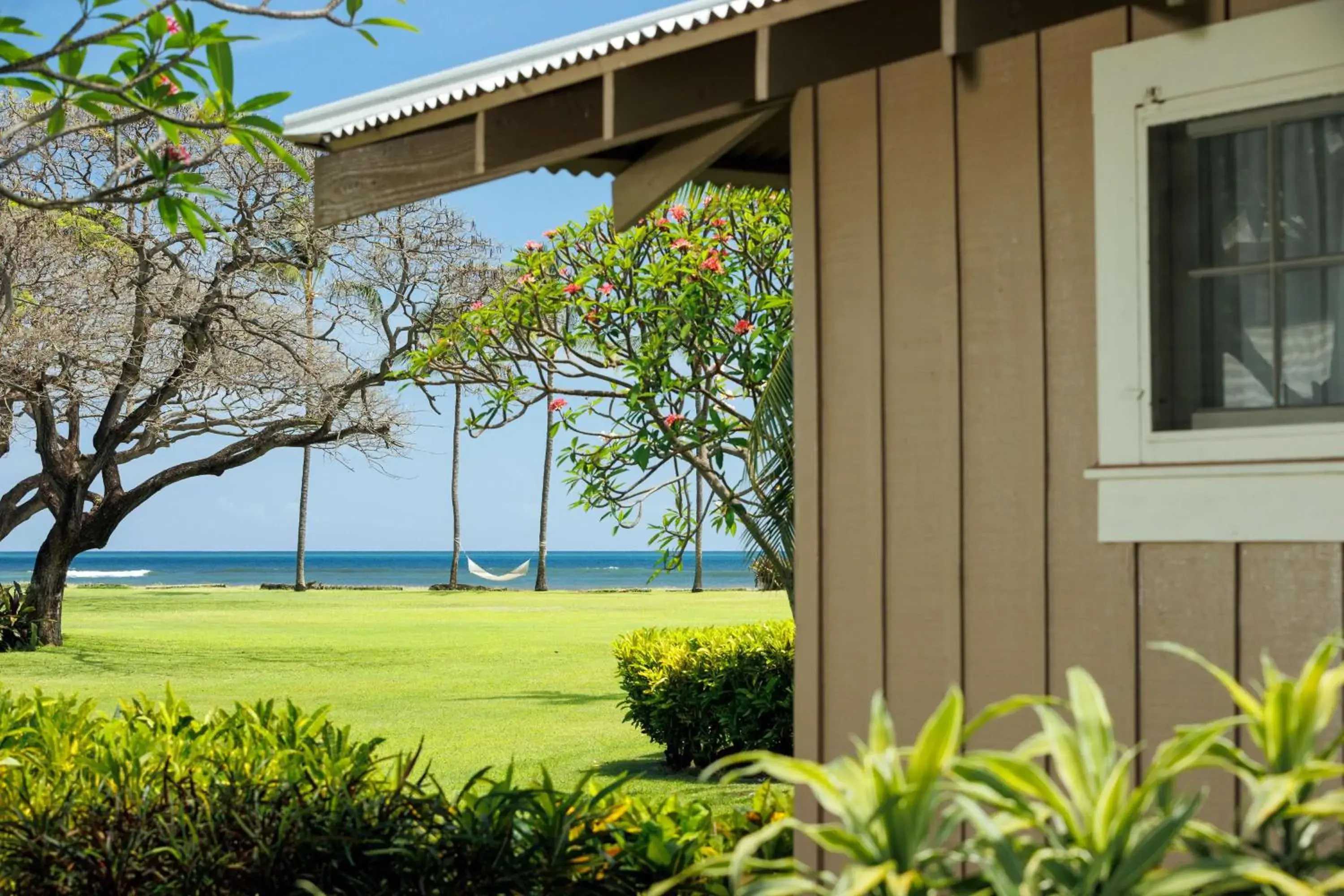Coast Cottage One Bedroom with Ocean View in Waimea Plantation Cottages, a Coast Resort Coast Cottage One Bedroom with Ocean View in Waimea Plantation Cottages, a Coast Resort