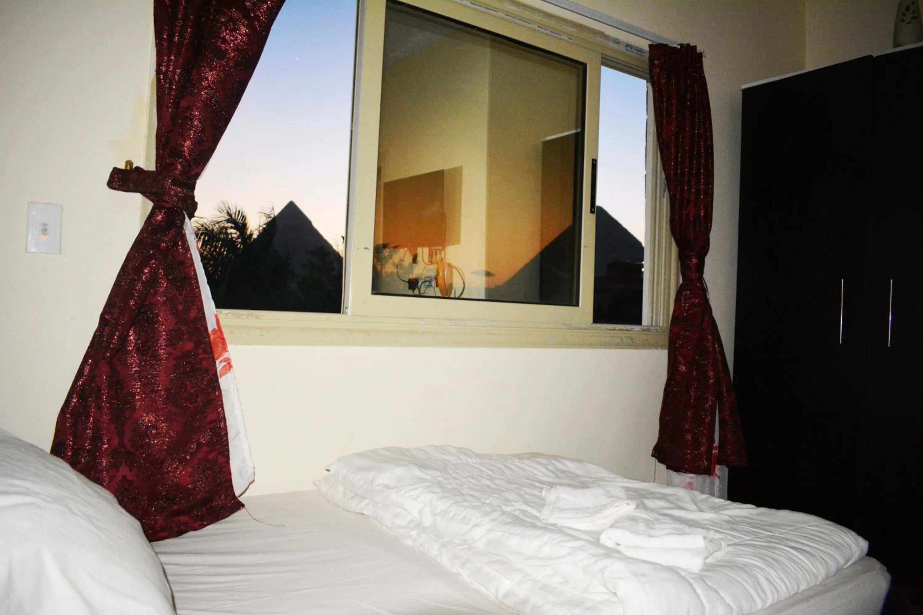 Bed in Makadi Pyramids View