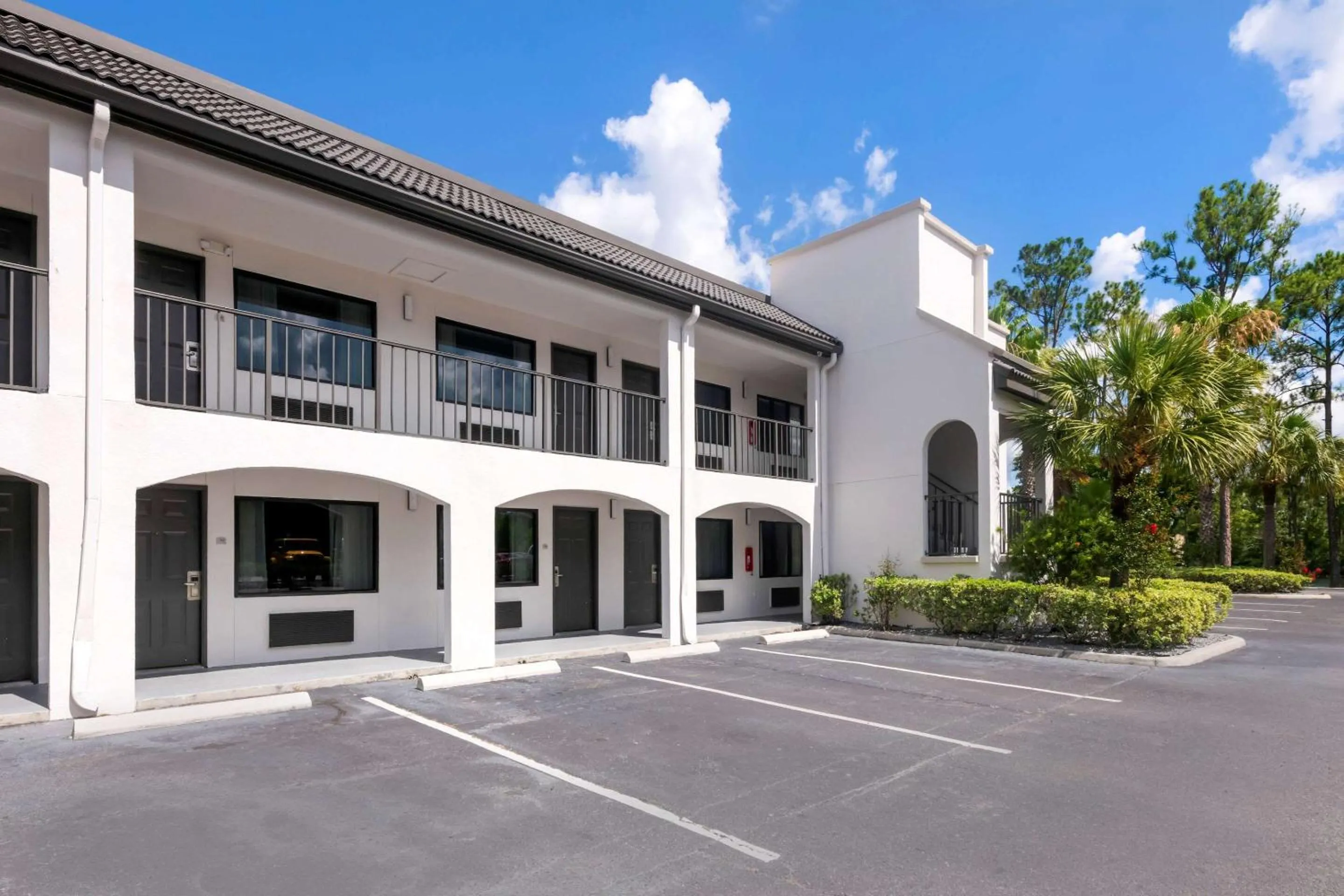 Property building in Quality Inn St Augustine Outlet Mall