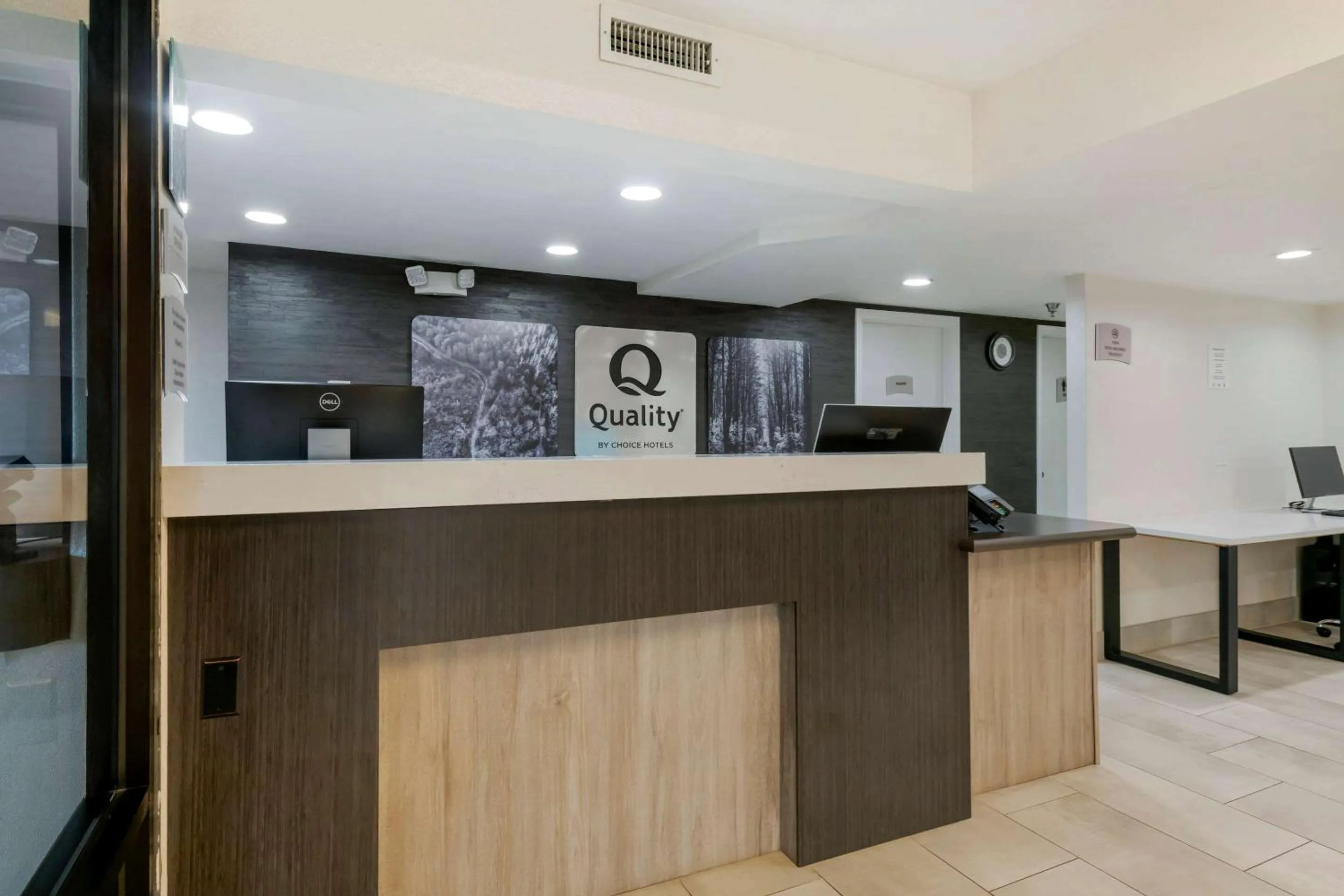 Lobby or reception in Quality Inn St Augustine Outlet Mall