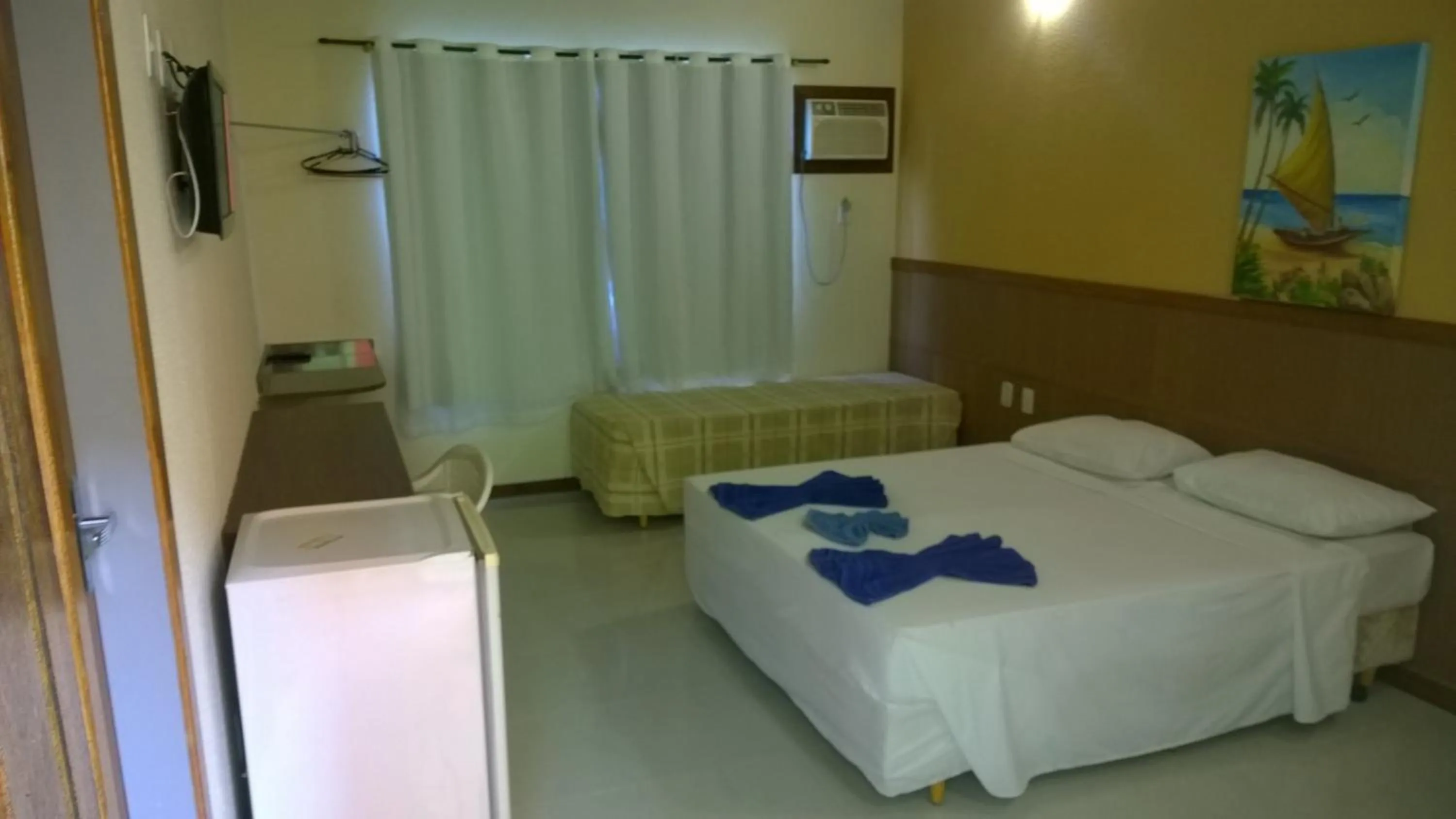 Photo of the whole room, Bed in Duas Praias Hotel Pousada