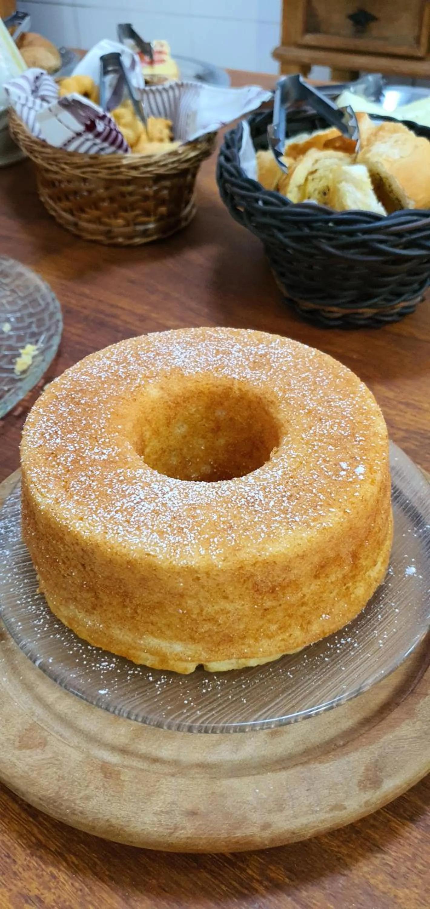 Buffet breakfast in Duas Praias Hotel Pousada