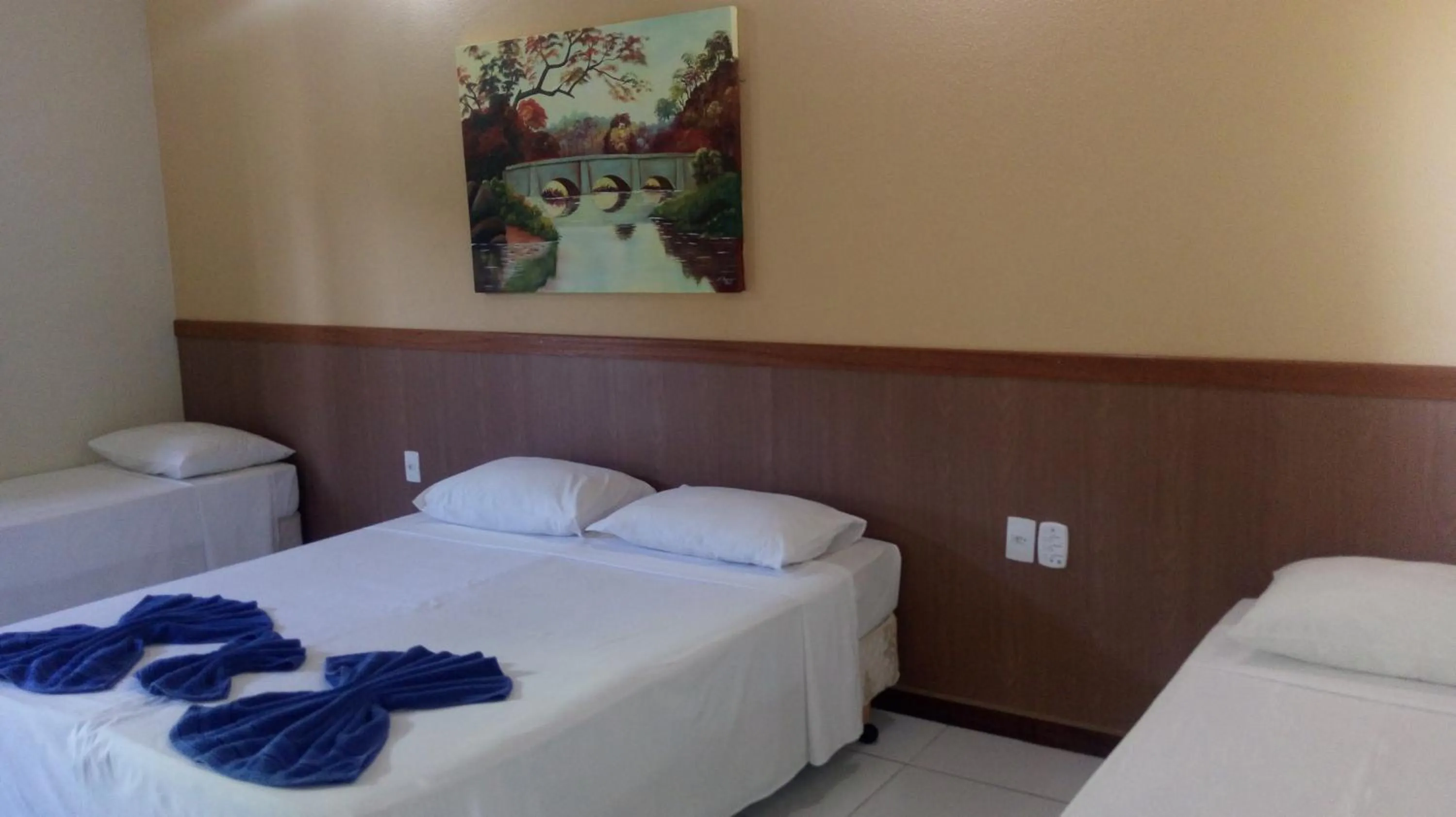 Photo of the whole room, Bed in Duas Praias Hotel Pousada