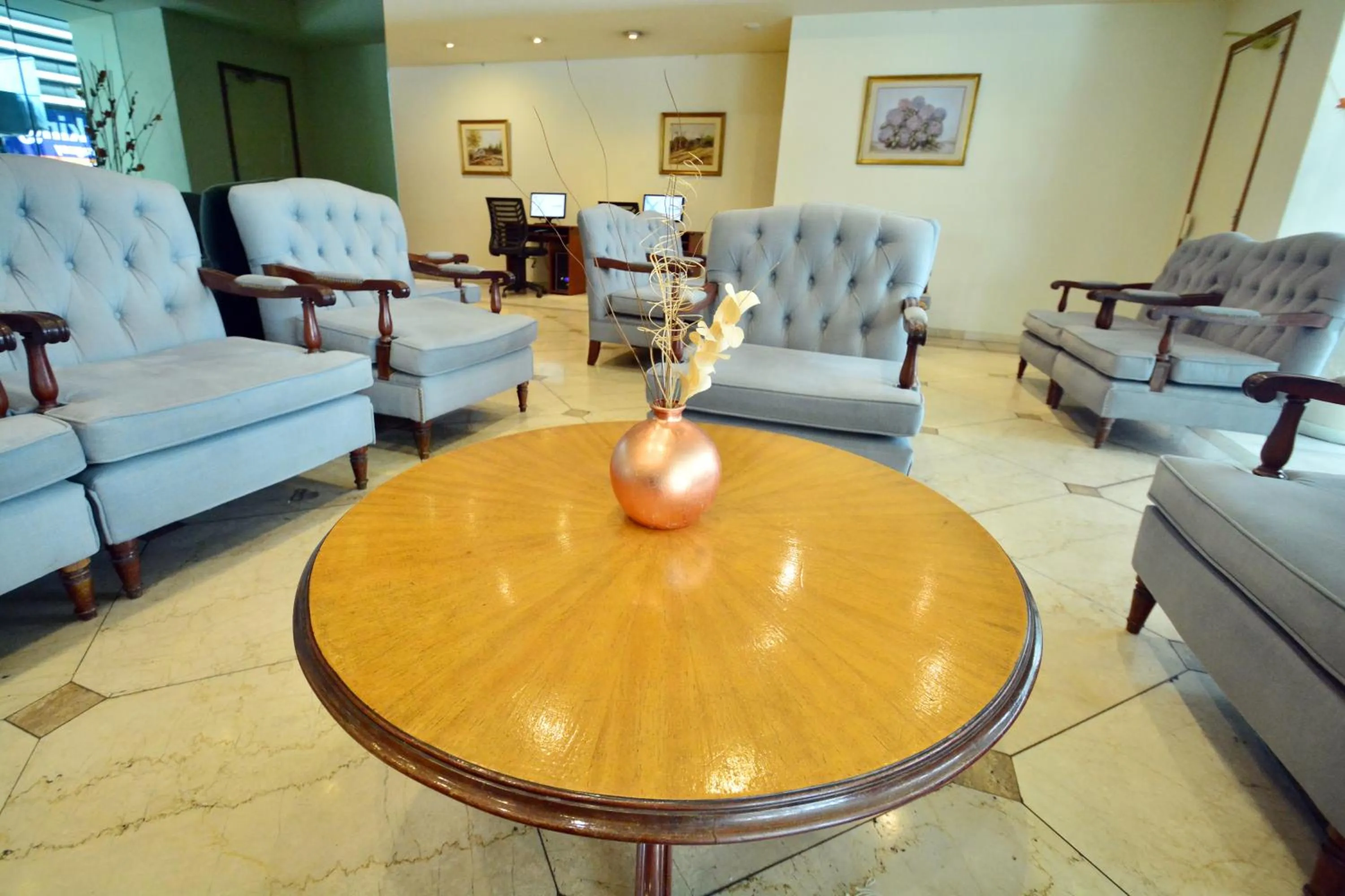 Decorative detail in Oxford Hotel