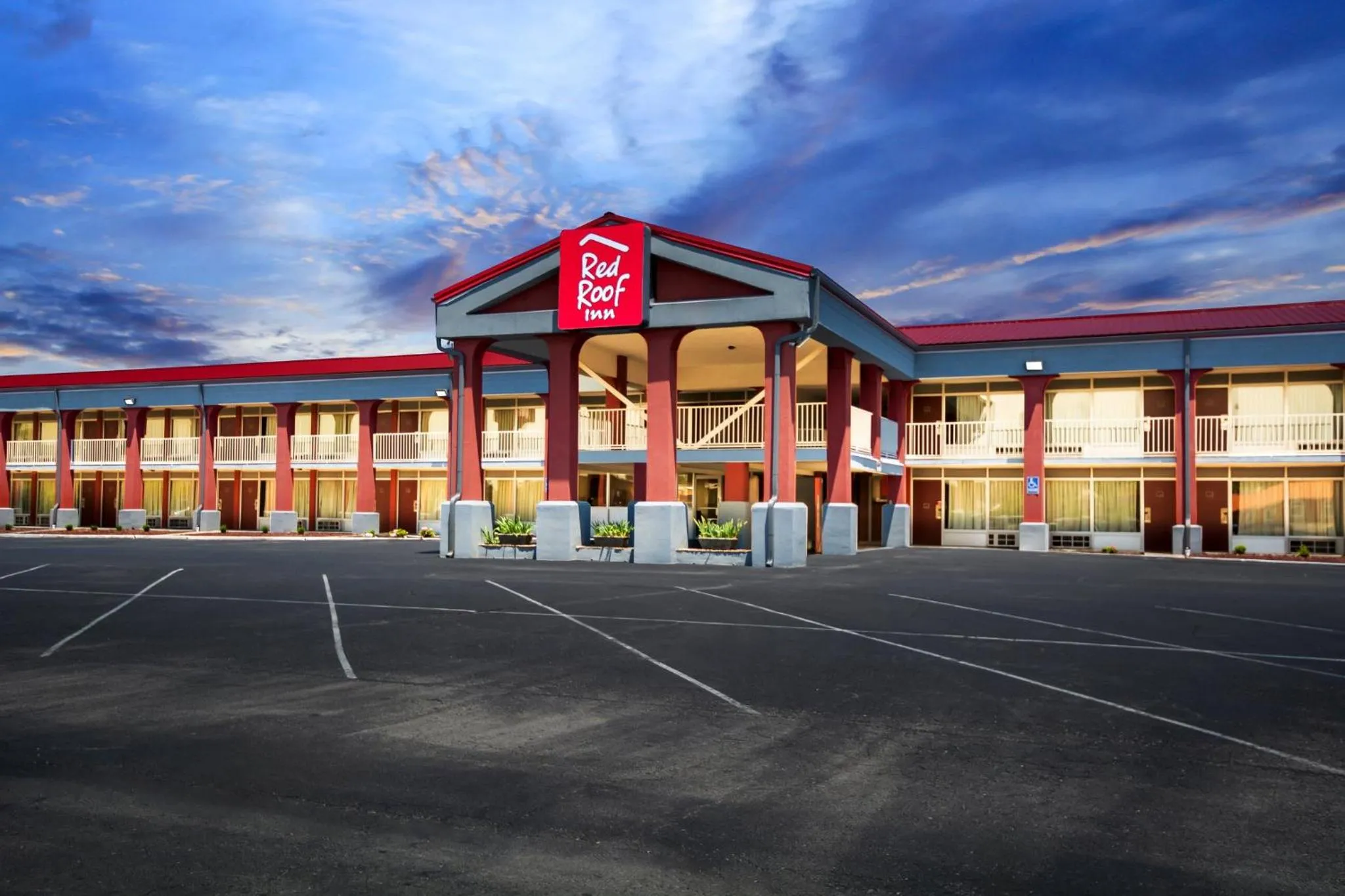 Property building in Red Roof Inn Berea