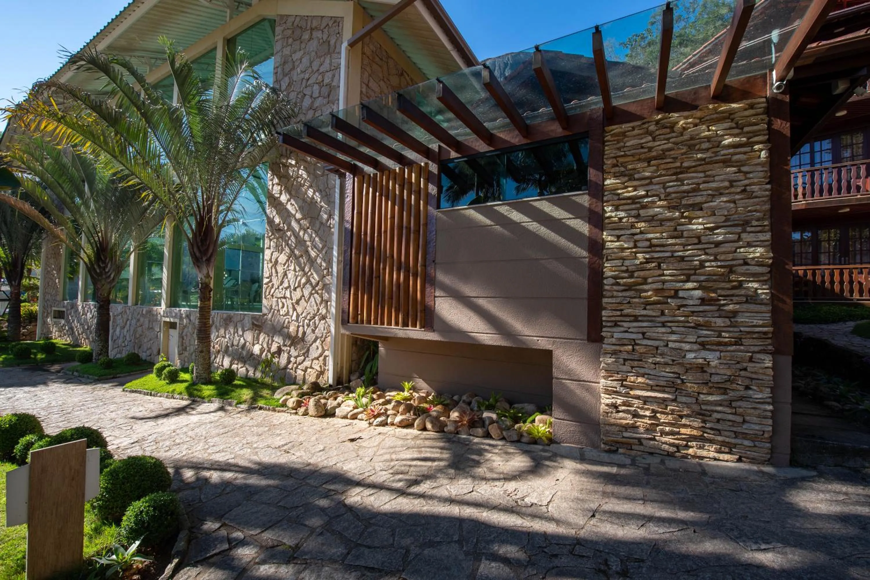 Property building in Hotel Vila Verde