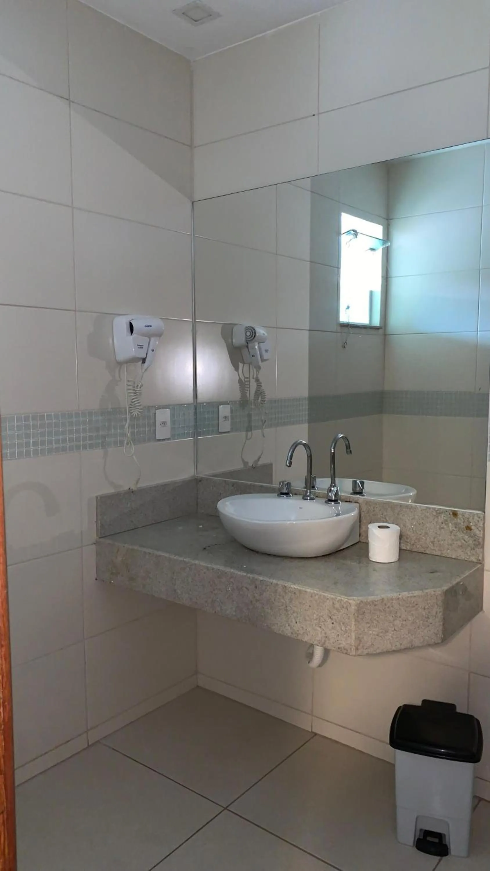 Bathroom in Hotel Vila Verde