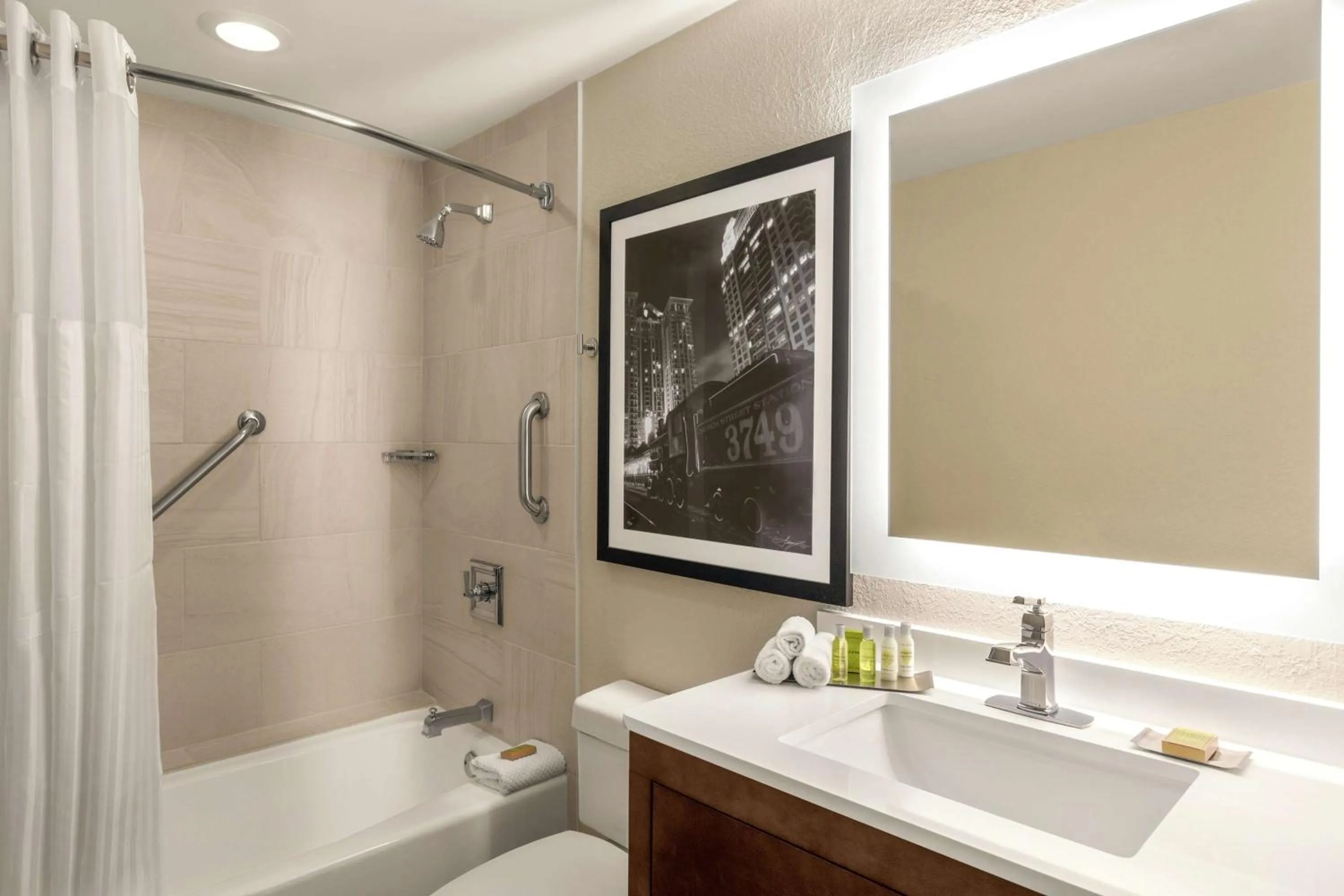 Bathroom in DoubleTree by Hilton Orlando Downtown