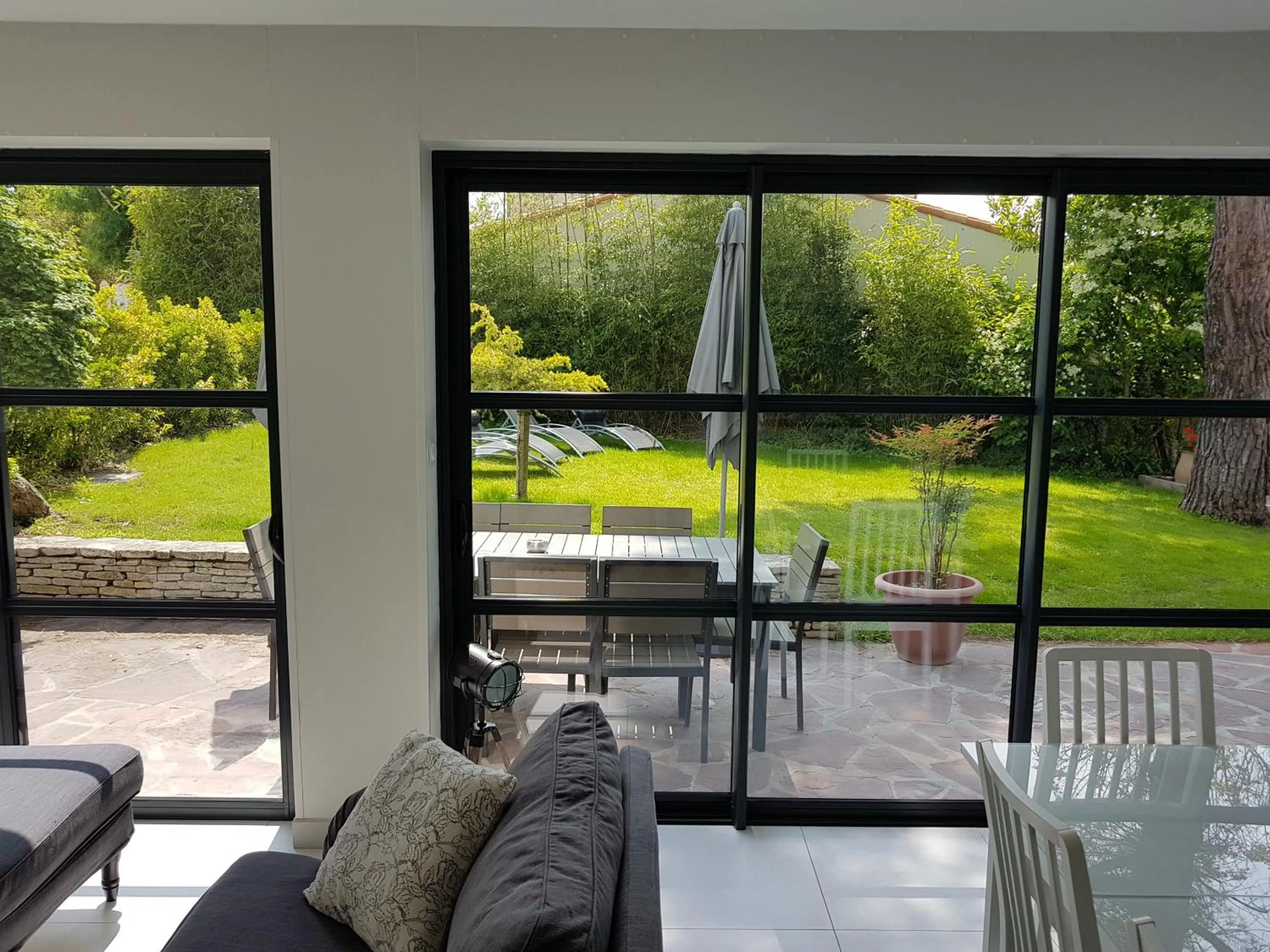 Property building in Le lodge