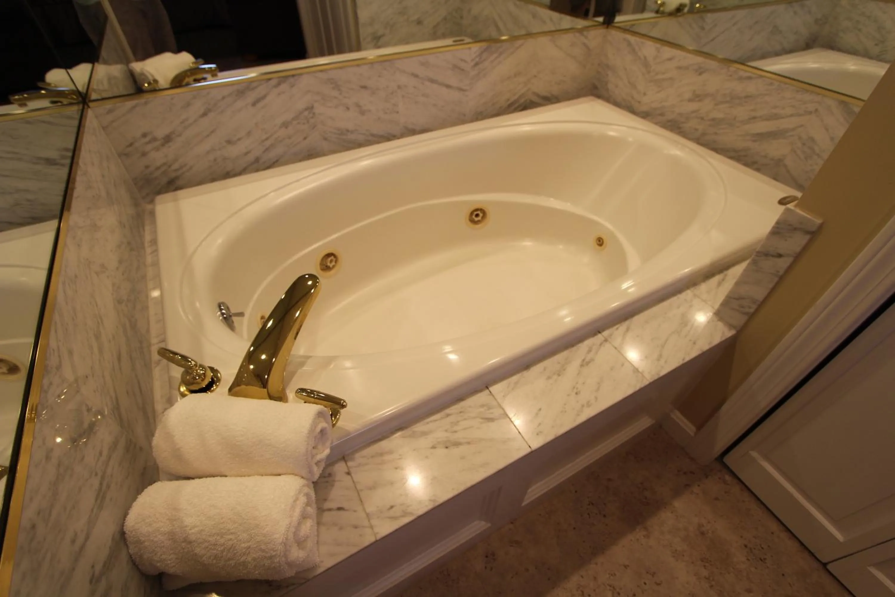 Bathroom in InnSeason Resorts Surfside