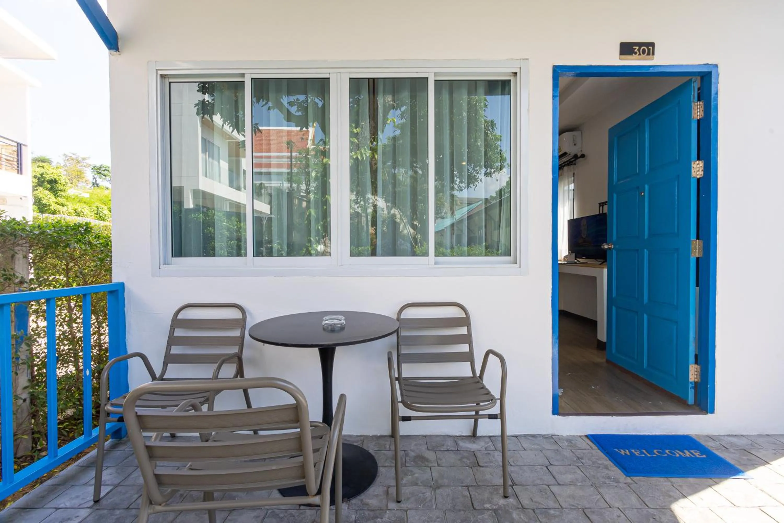 Property building in Three Trees Samui Resort - Sarocha Villa