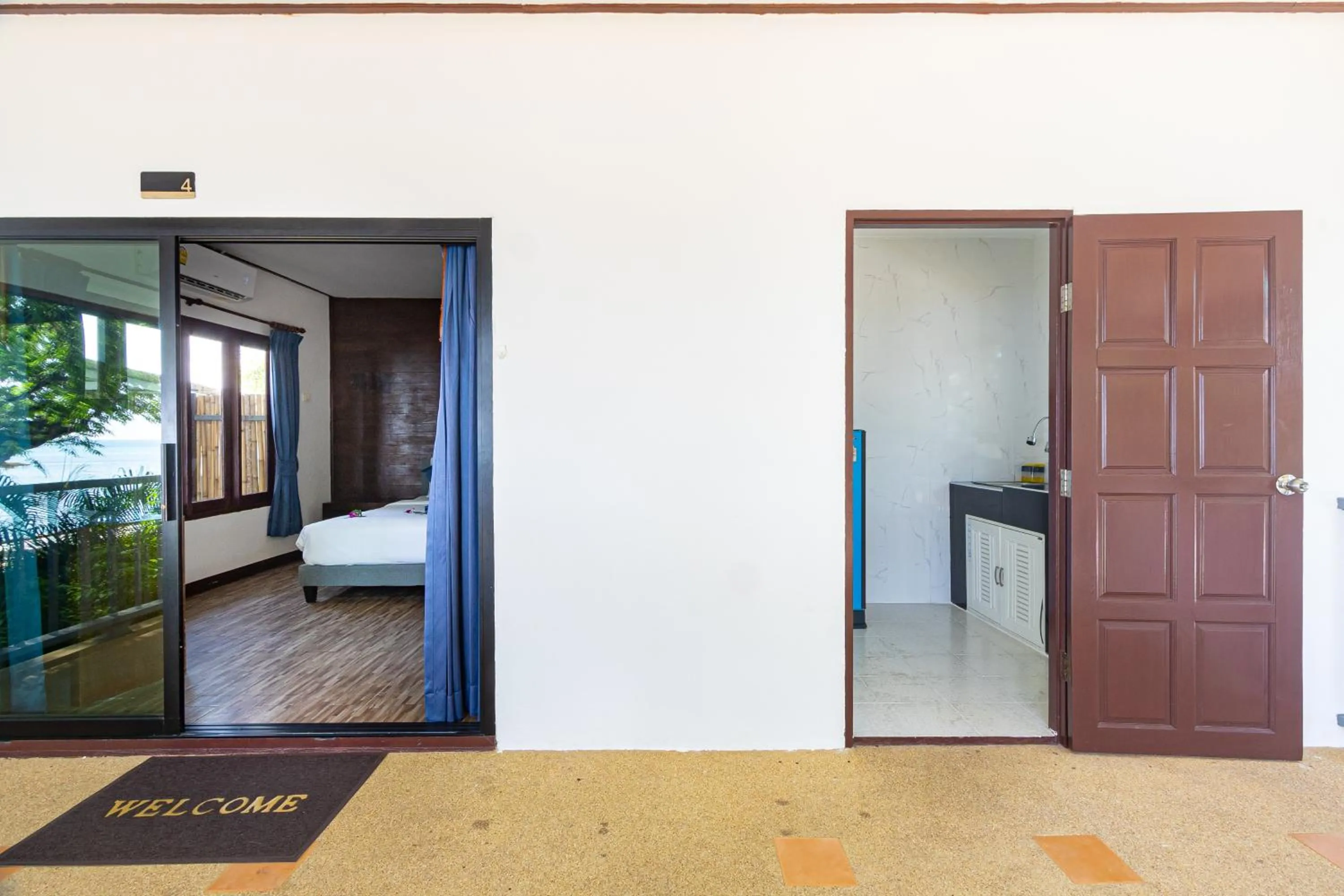 Property building in Three Trees Samui Resort - Sarocha Villa