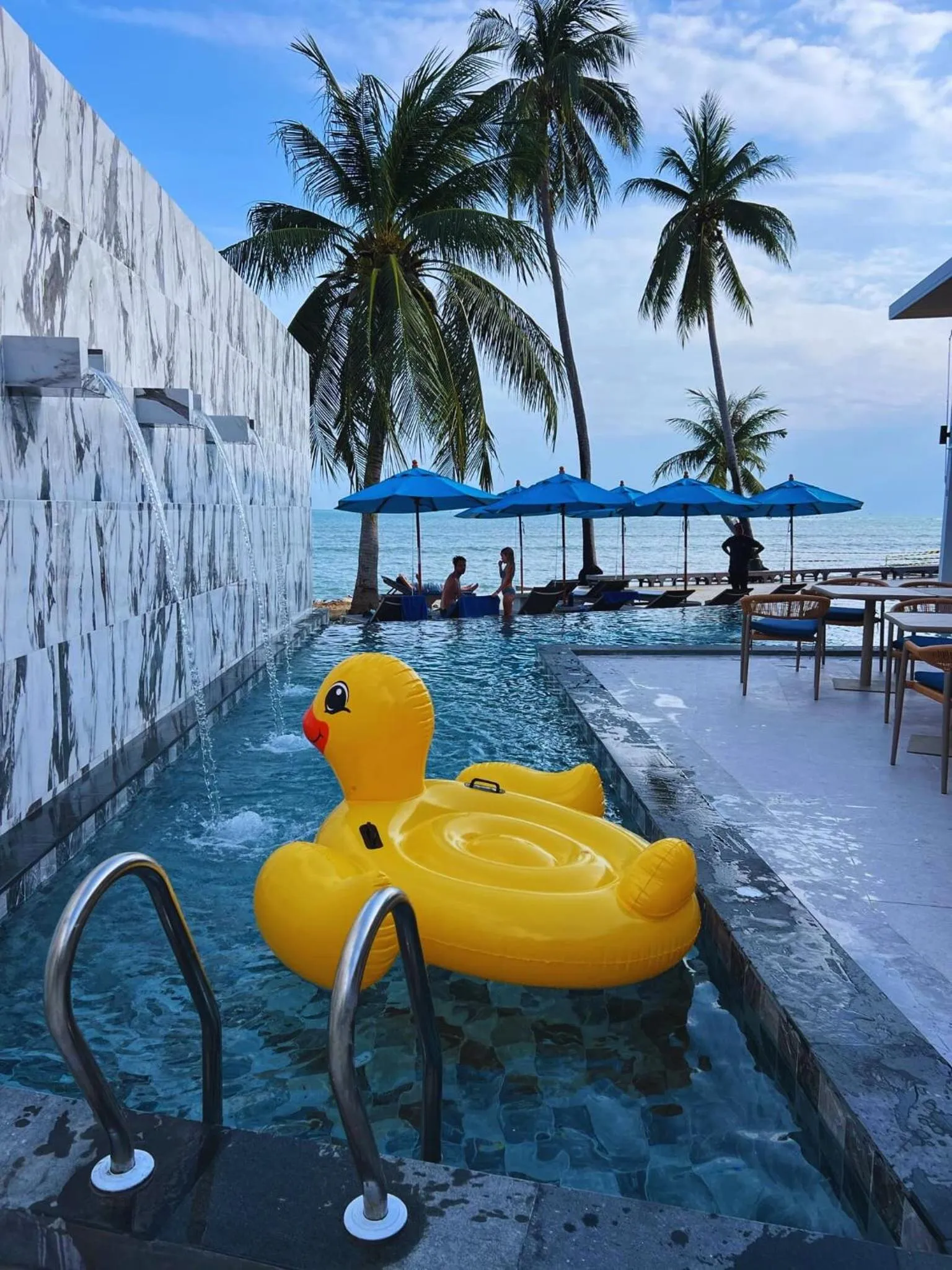 Pool view in Three Trees Samui Resort - Sarocha Villa