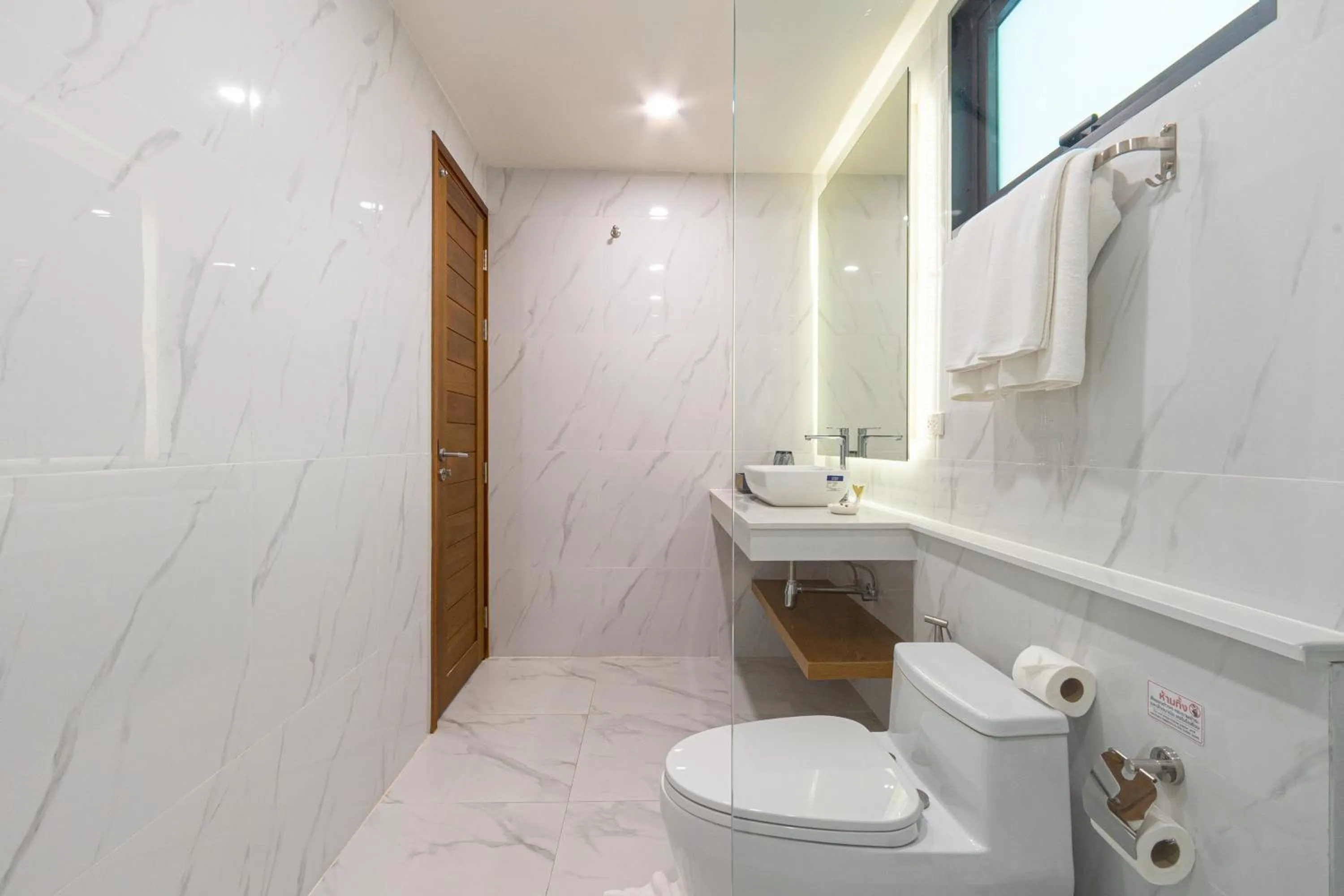 Property building in Three Trees Samui Resort - Sarocha Villa