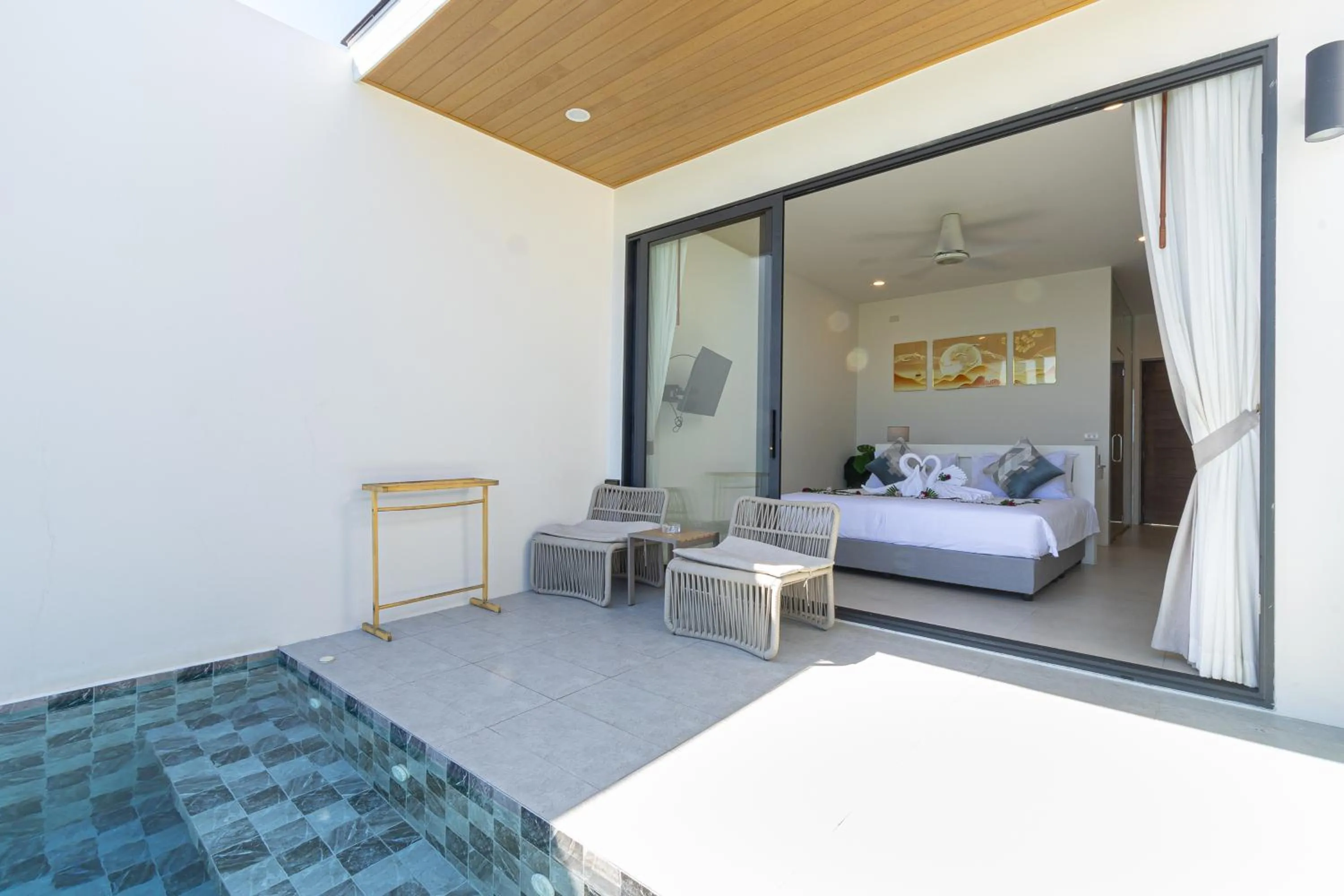 Living room, Bed in Three Trees Samui Resort - Sarocha Villa