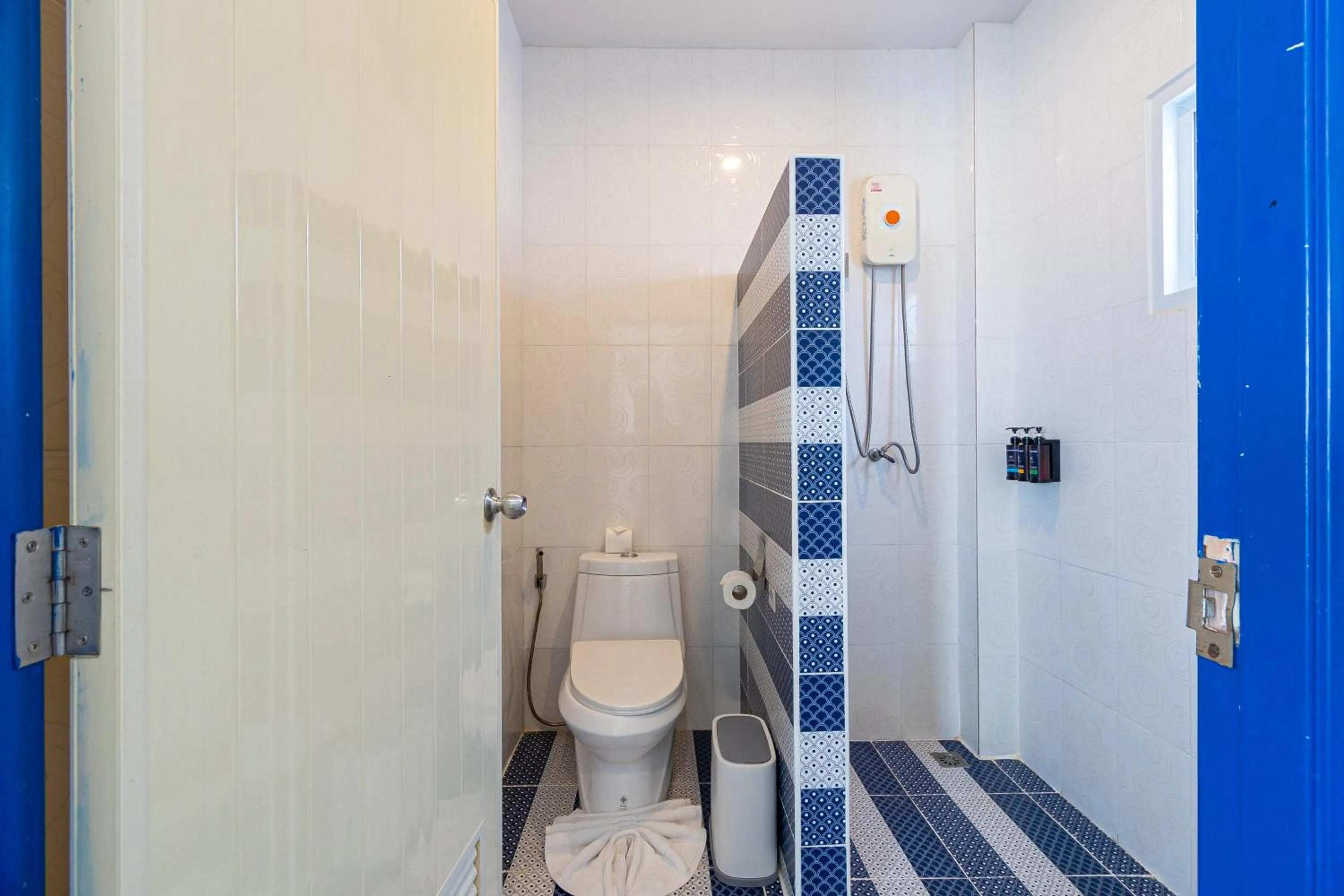 Bathroom in Three Trees Samui Resort - Sarocha Villa