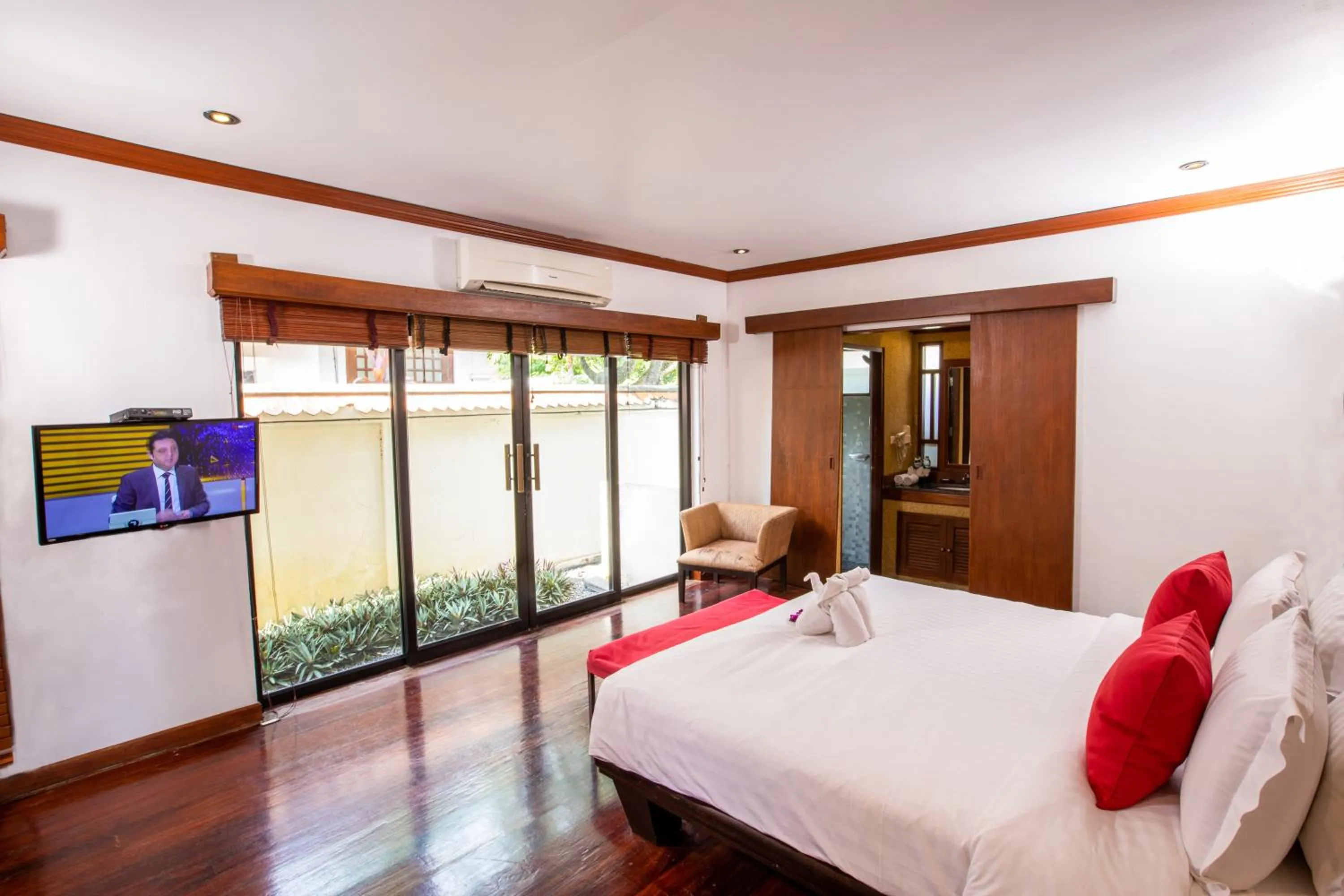 Bedroom, Bed in Pao Jin Poon Villa