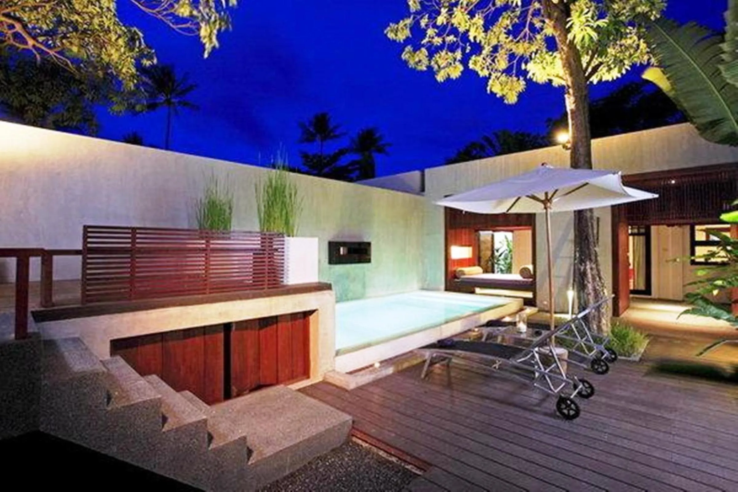 Swimming pool in Pao Jin Poon Villa