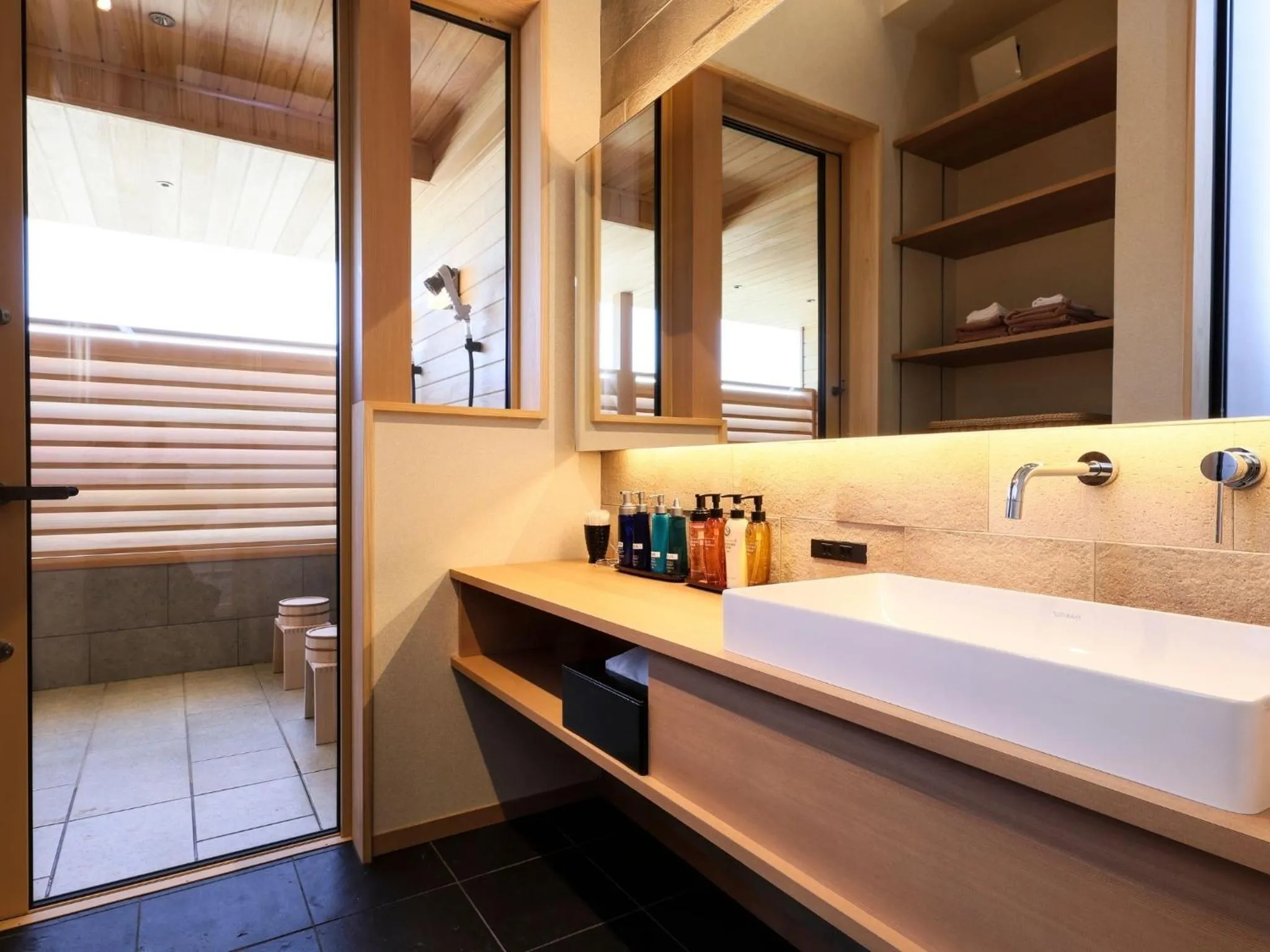 Bathroom in Arima Hot Spring Ryokan Hanamusubi