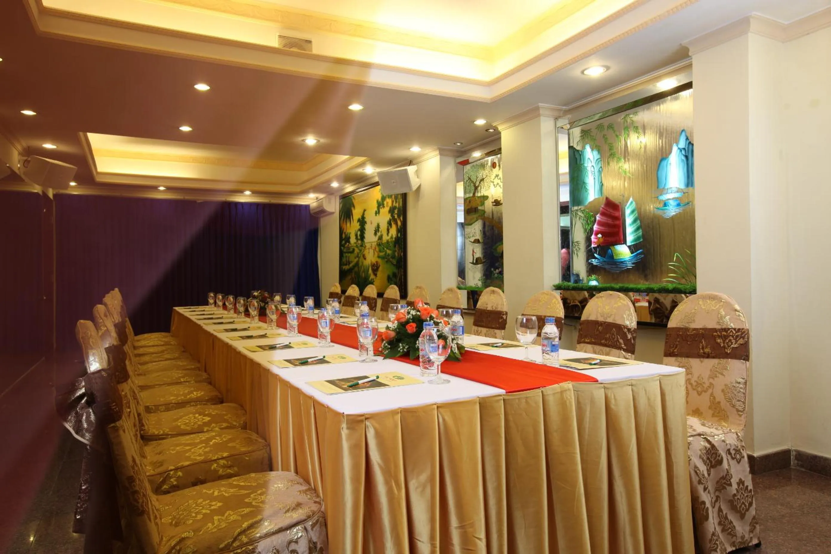 Business facilities in Victory Sai Gon Hotel
