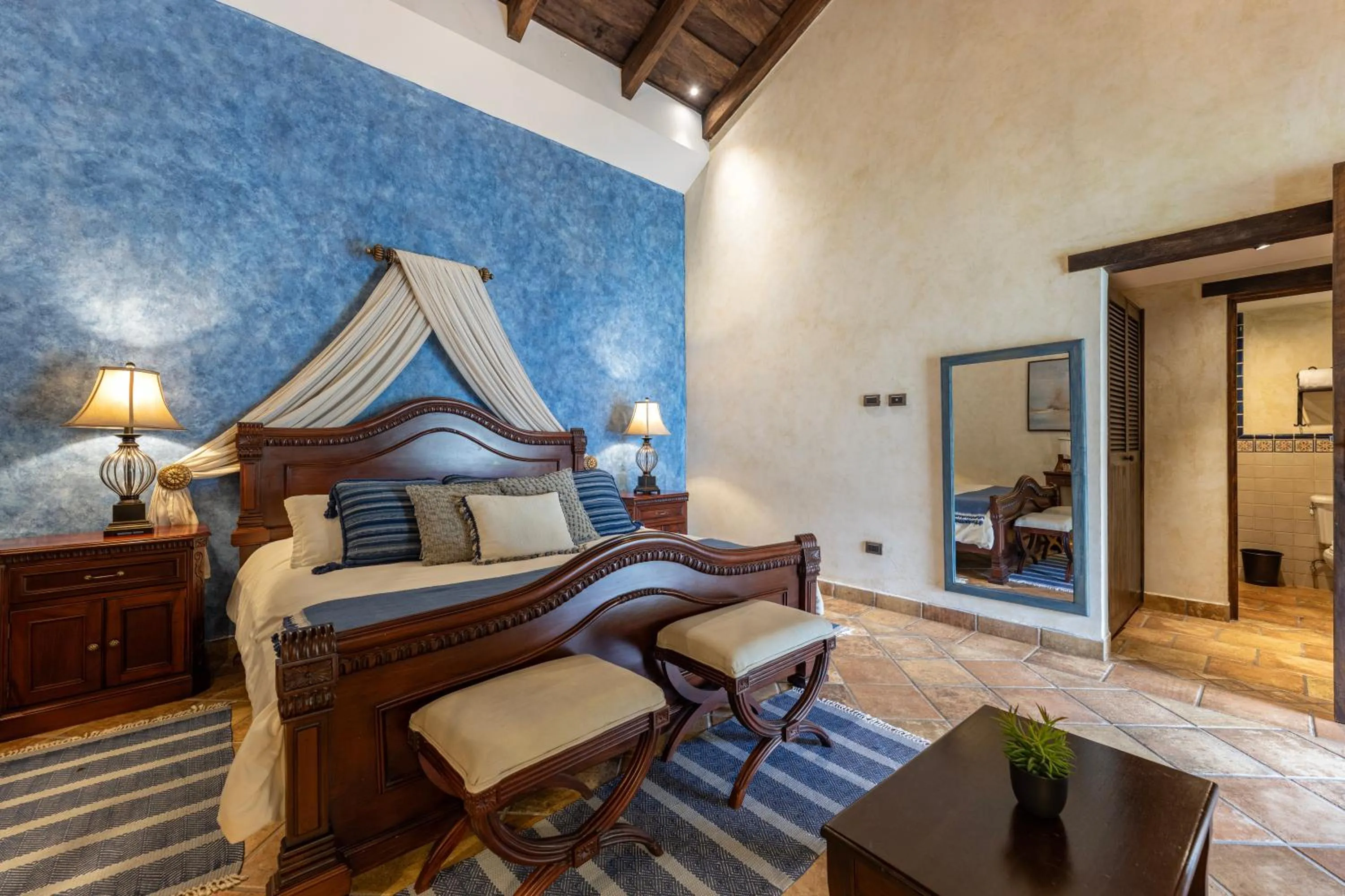 Bed in Casa Faustina Boutique Hotel