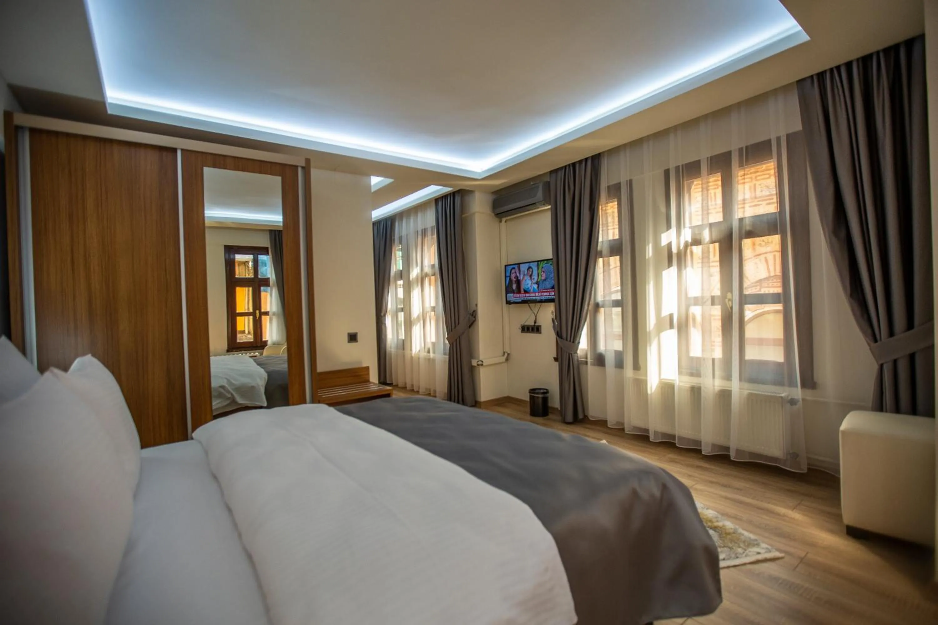 Photo of the whole room, Bed in Kutlucan Oldtown