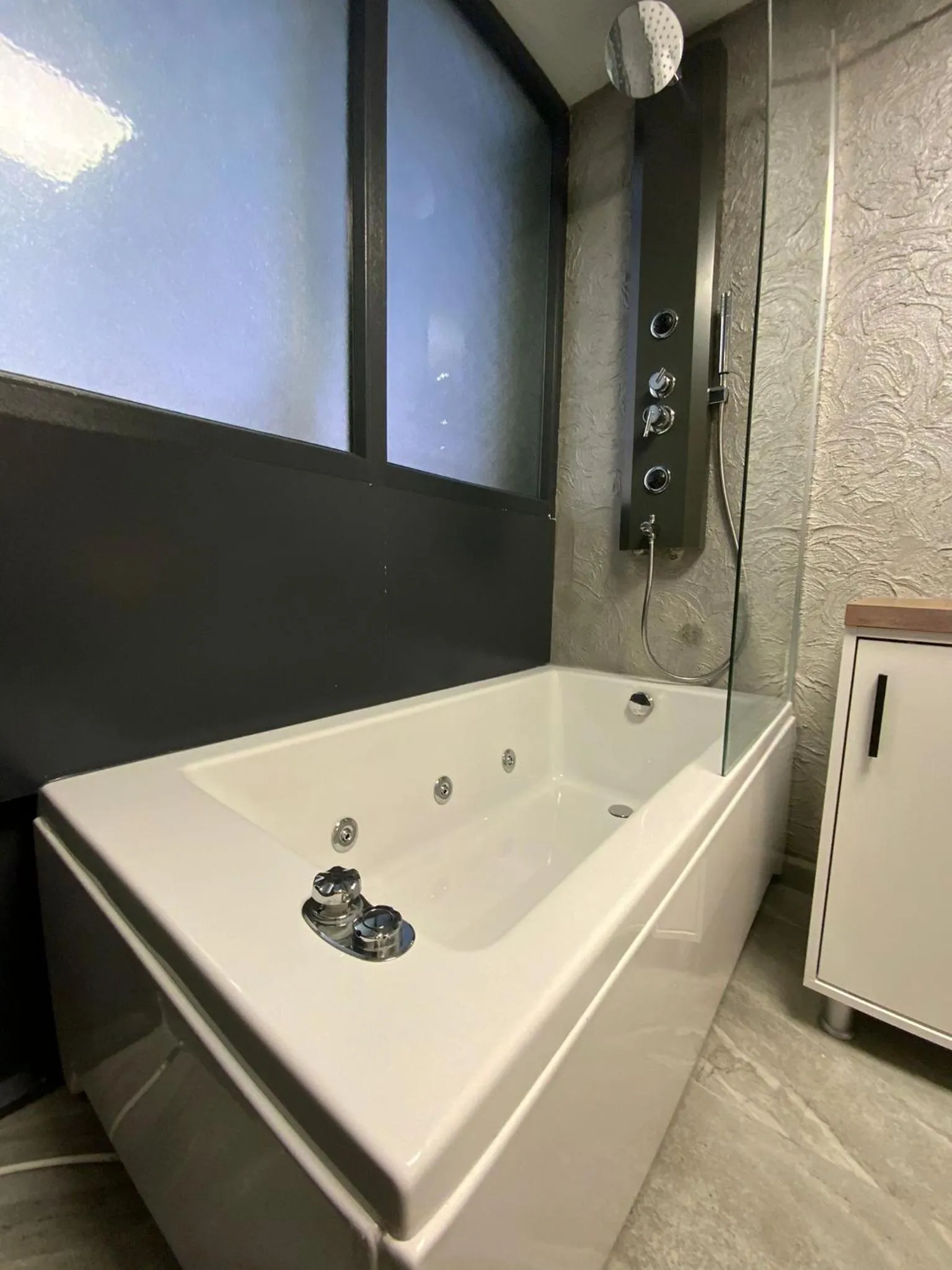 Bathroom in Eva Otel