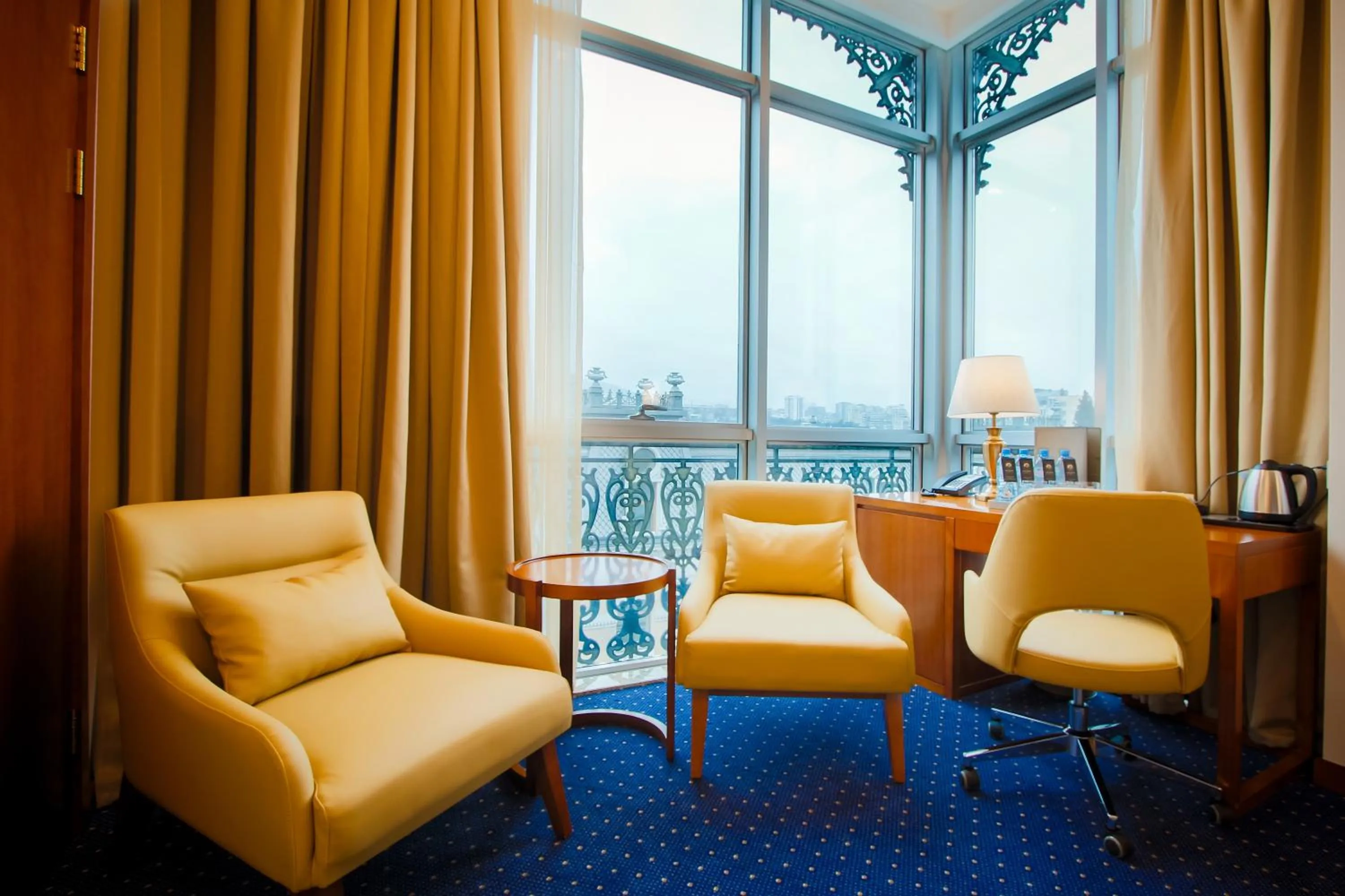 Living room in New Tiflis Hotel