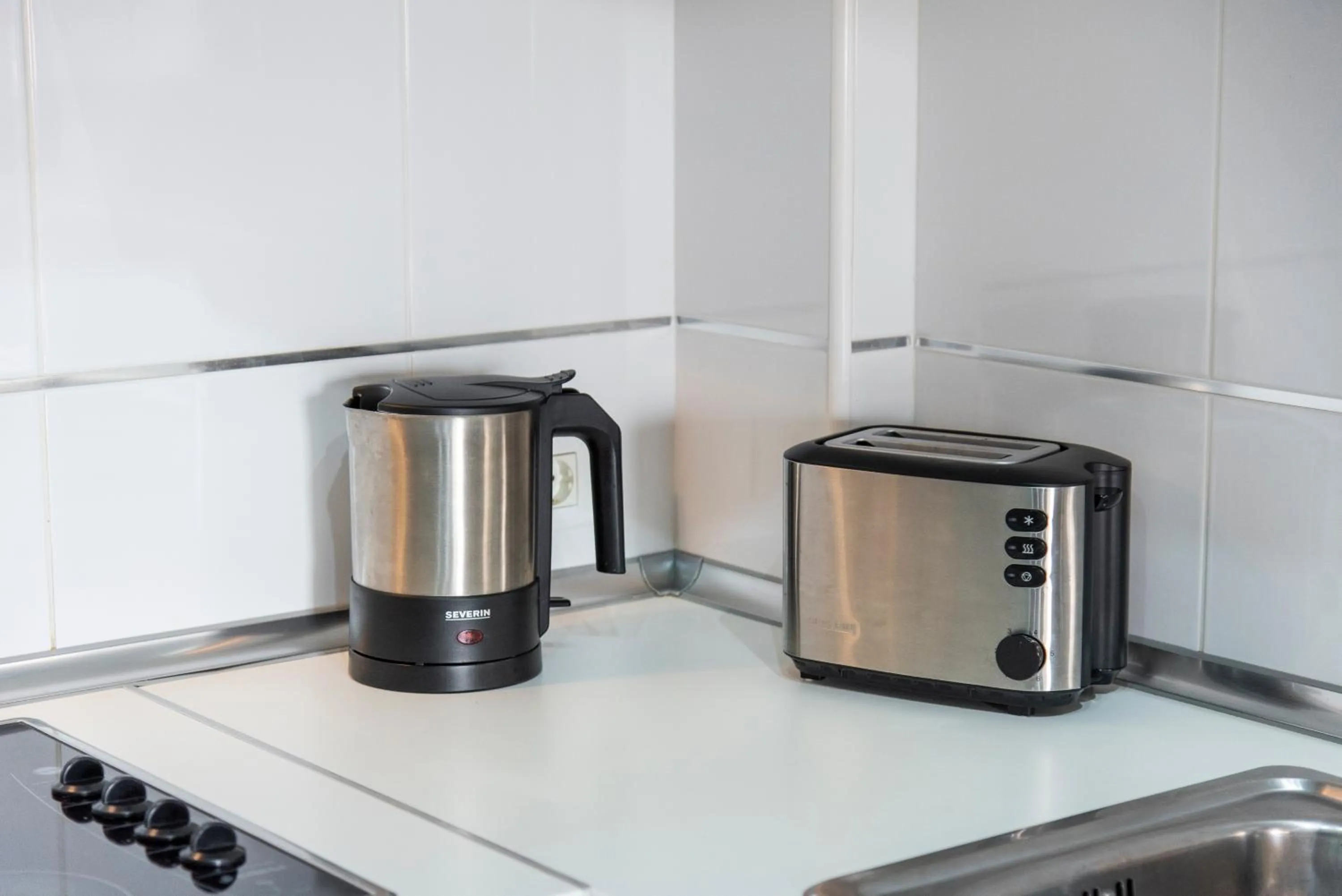 Coffee/tea facilities in Paloma Beach Apartments