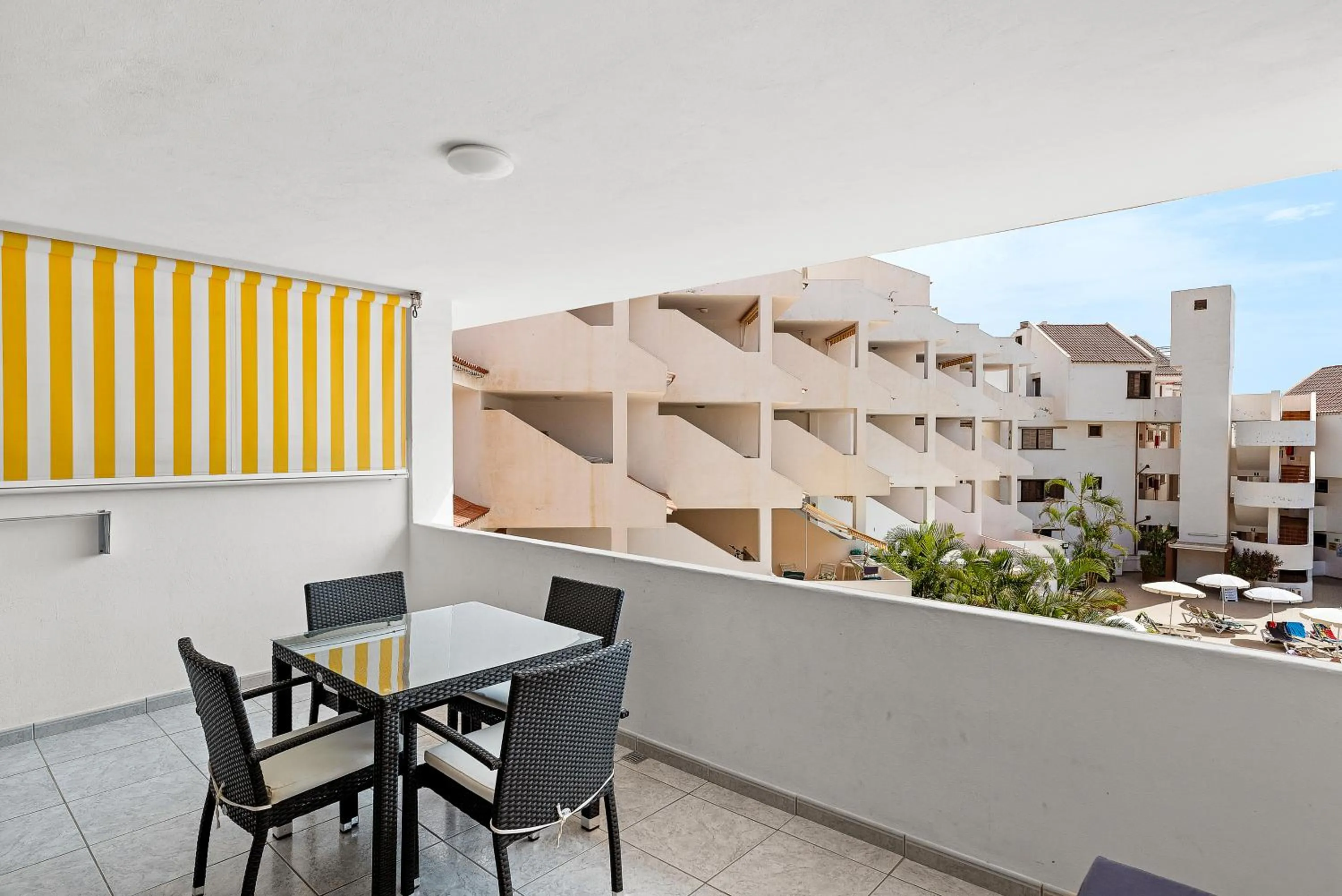Balcony/Terrace in Paloma Beach Apartments