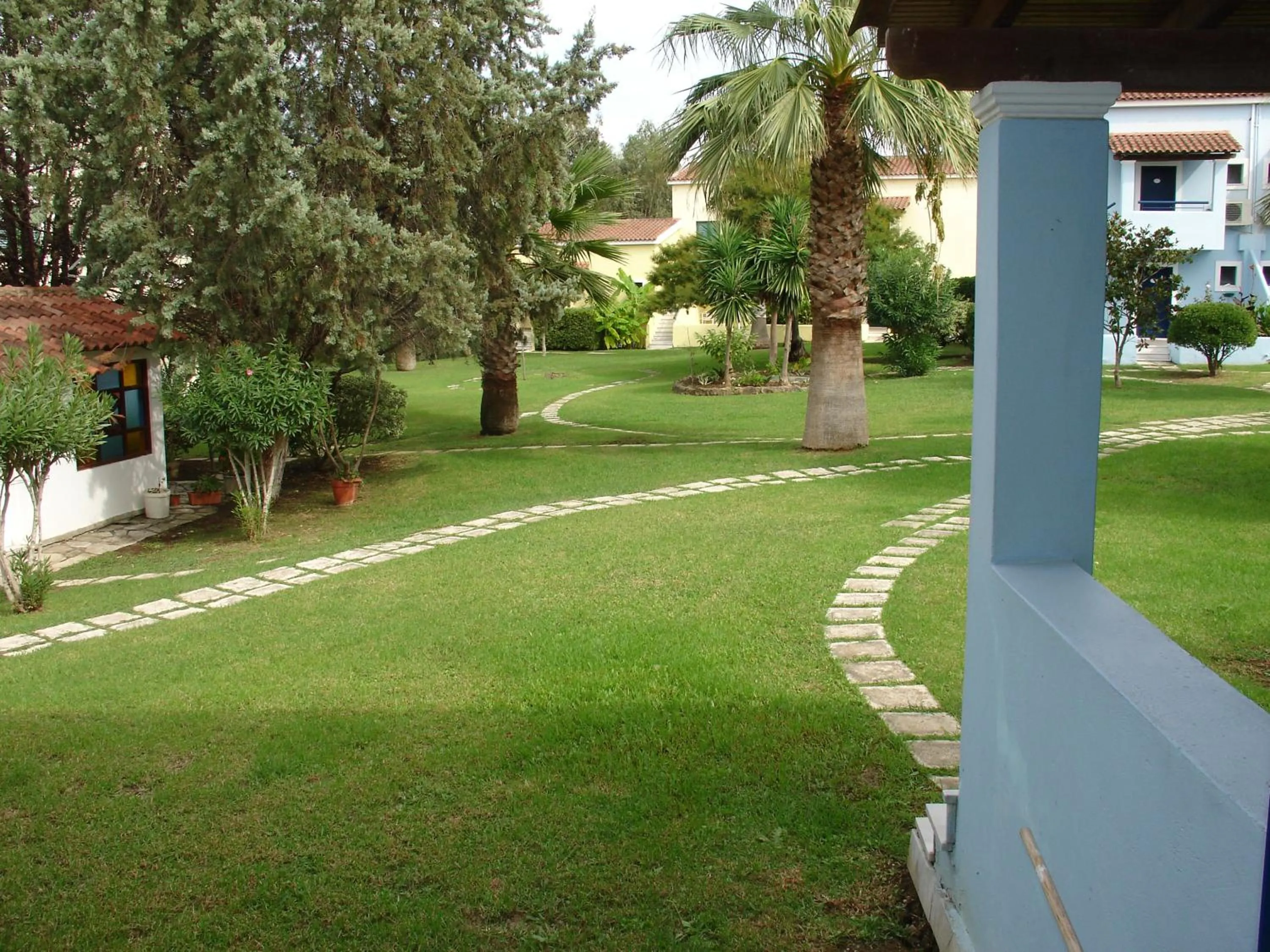 Garden view in Govino Bay