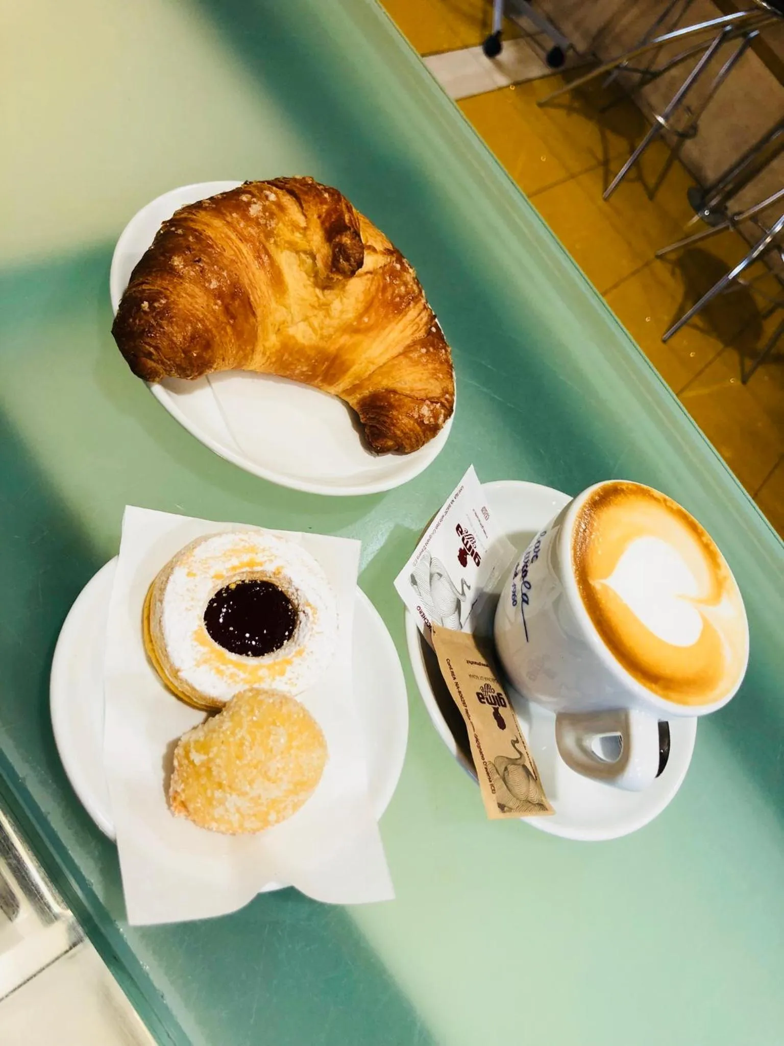 Food and drinks in Hotel Casarola - Trigoria