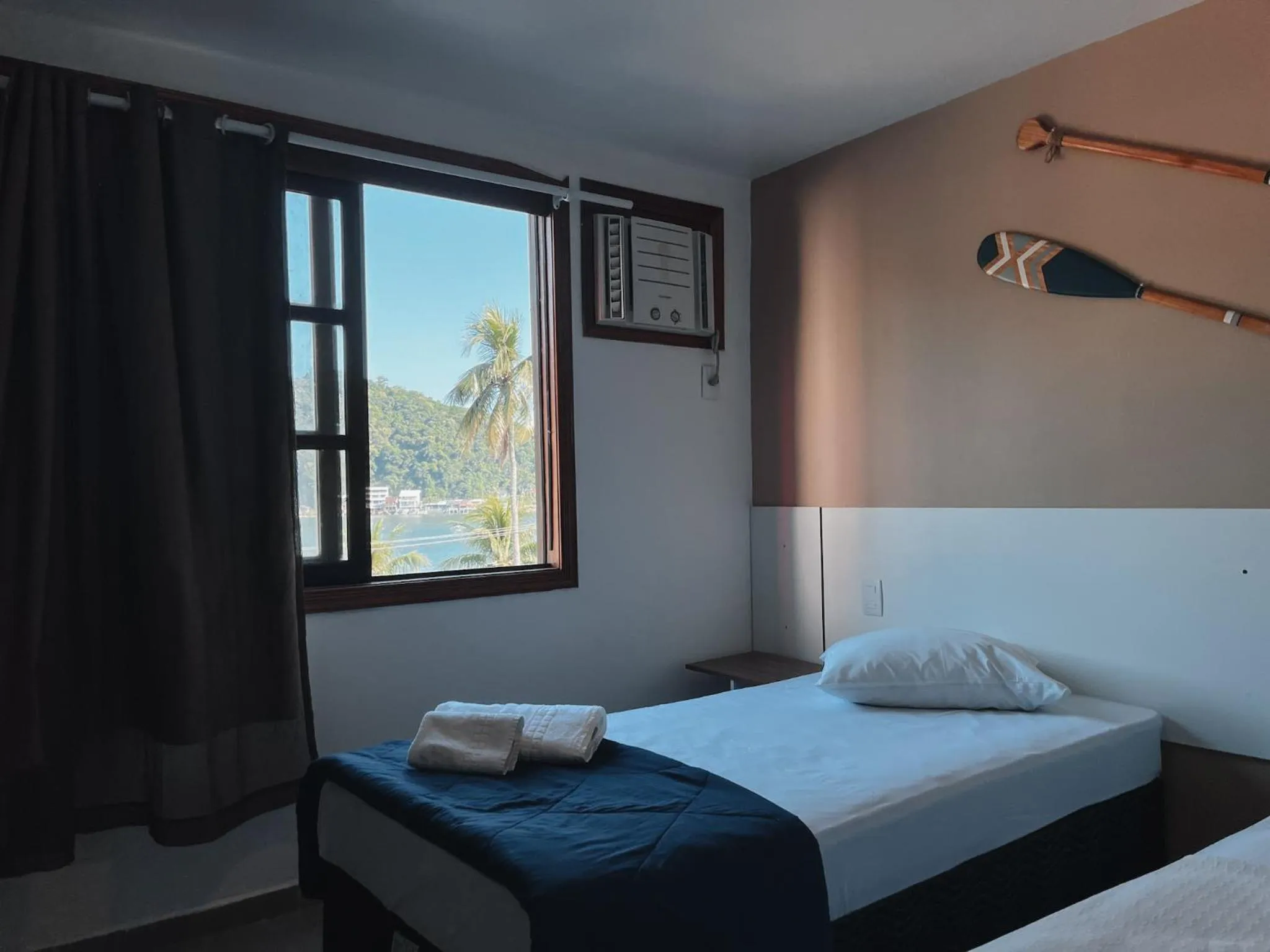 Bed in Itacuruçá Inn