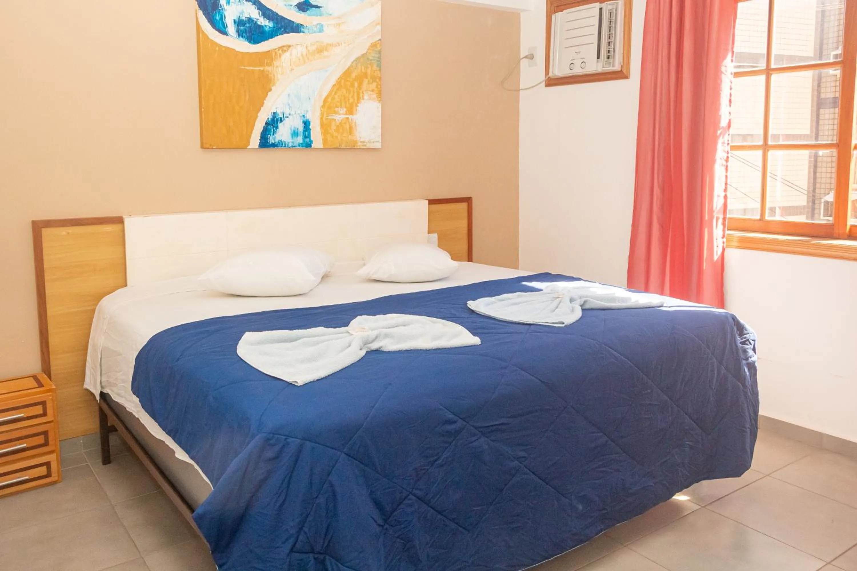 Bed in Itacuruçá Inn