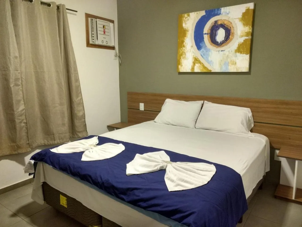 Bed in Itacuruçá Inn