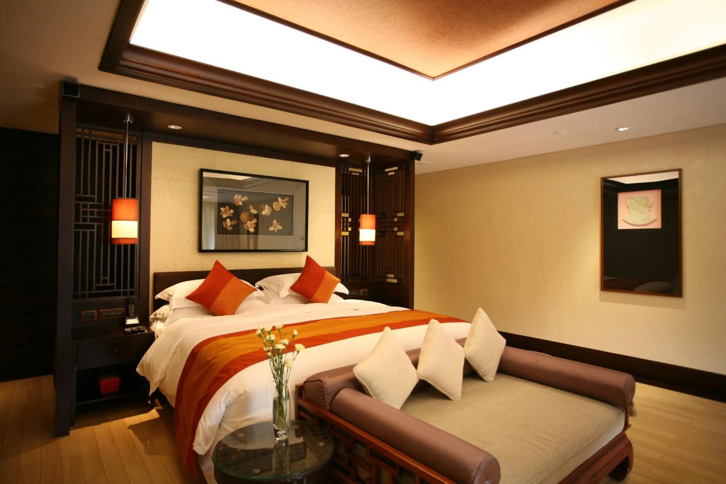 Bed in InterContinental Huizhou