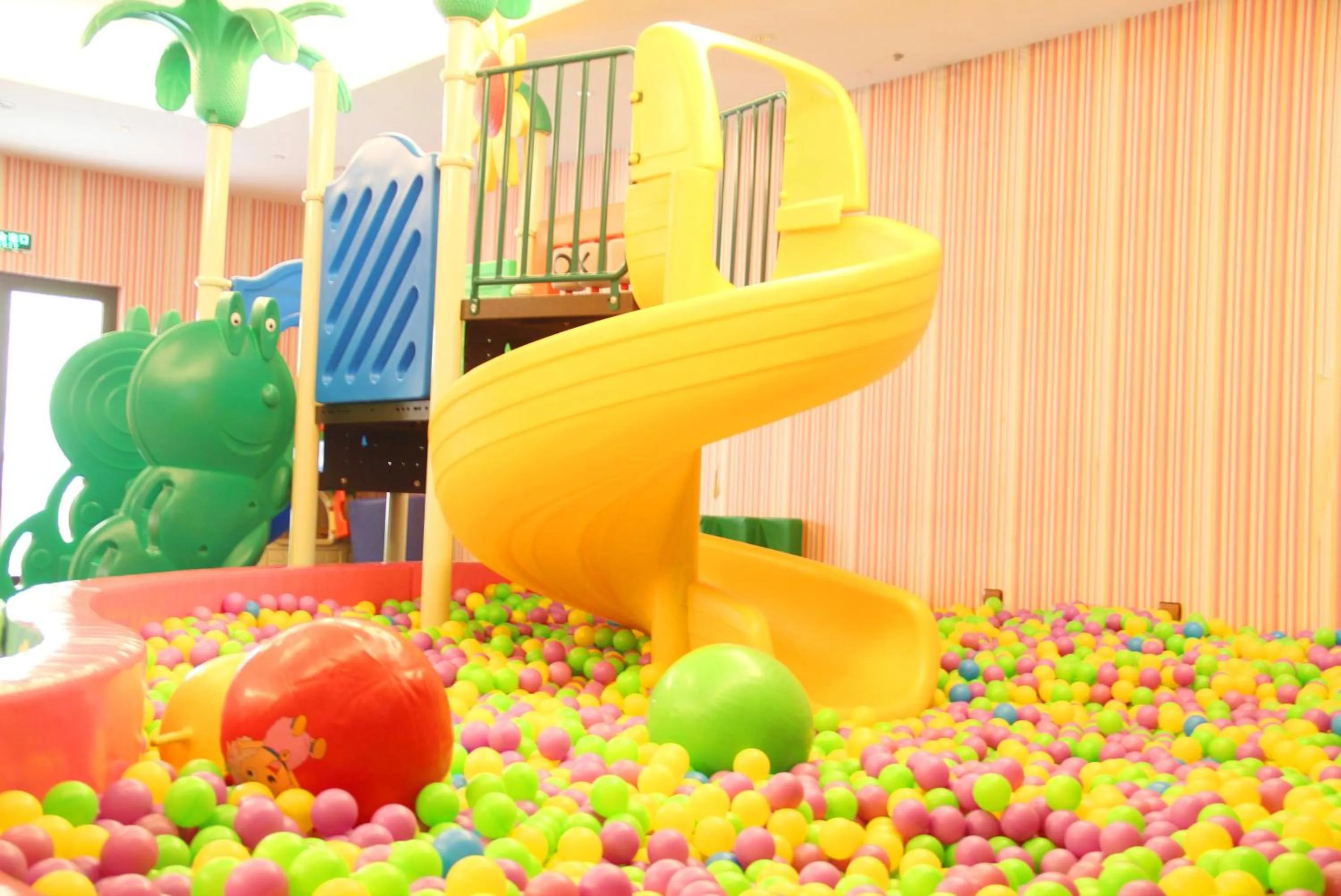 Lobby or reception, Kid's Club in InterContinental Huizhou