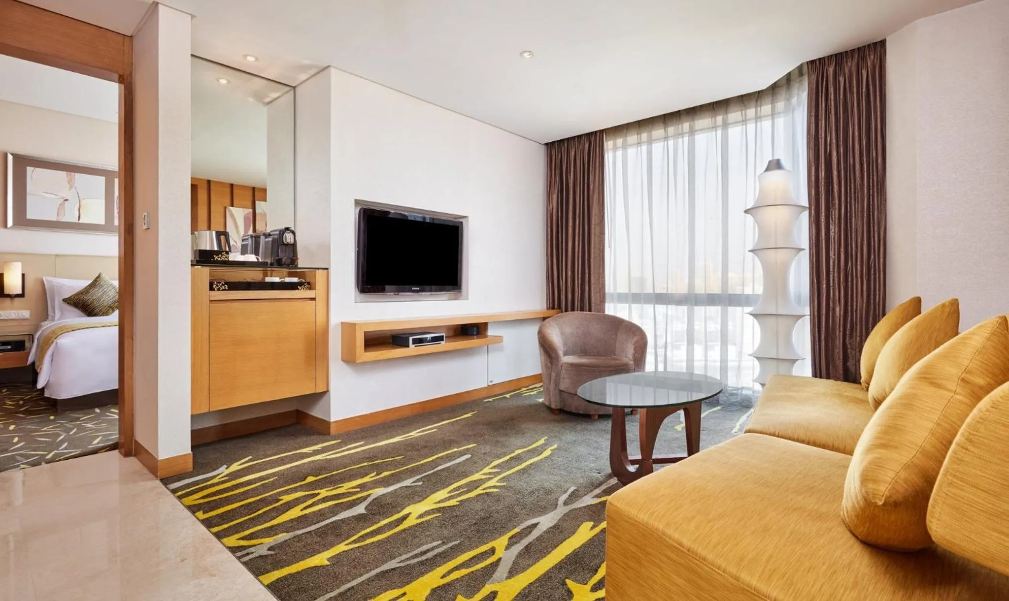 Photo of the whole room in Crowne Plaza Zhongshan Wing On City by IHG