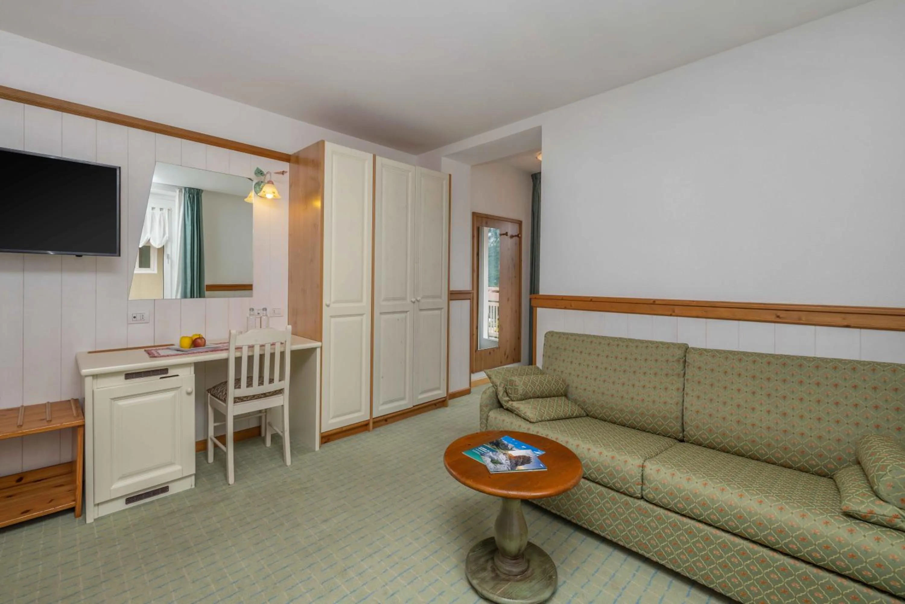 Hotel Londra Slow Living Molveno