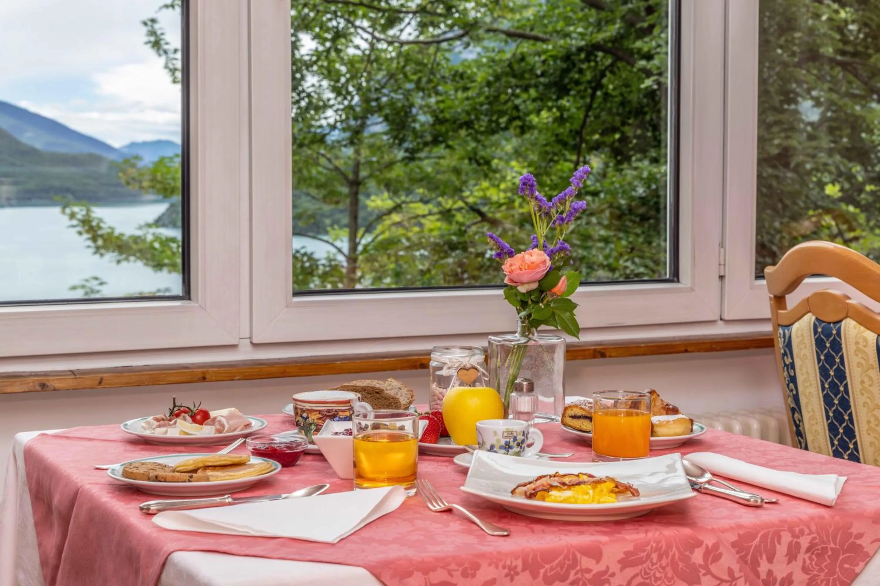 Hotel Londra Slow Living Molveno