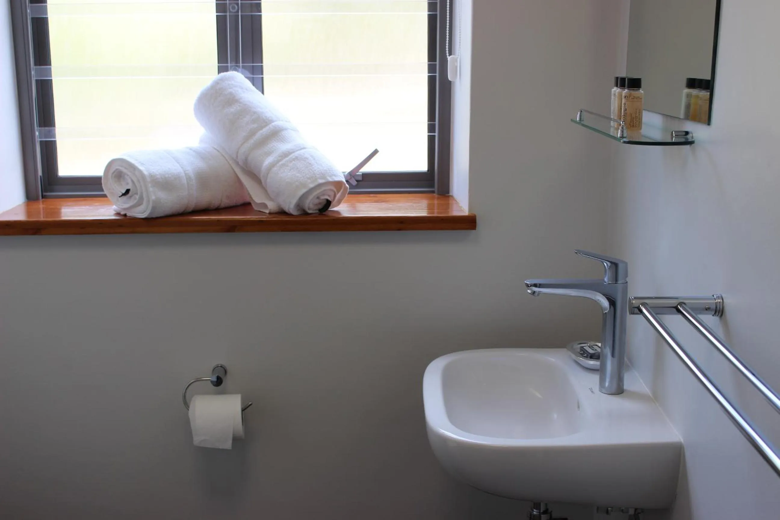 Bathroom in Zeederberg Corner