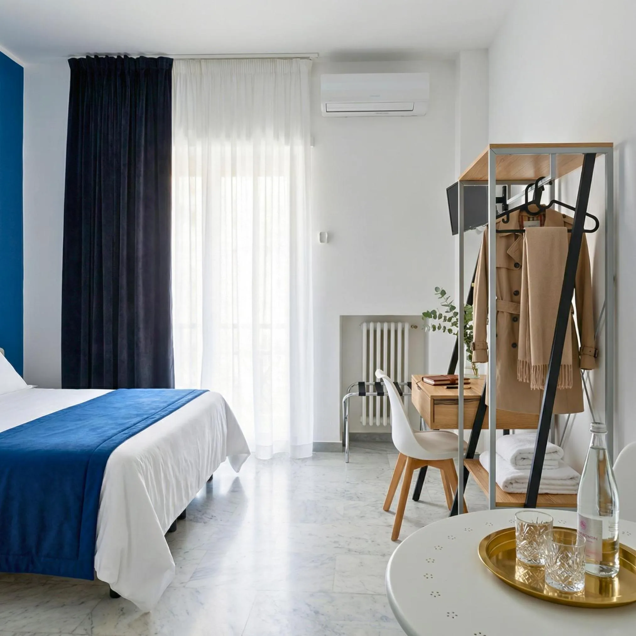 Photo of the whole room, Bed in Melo Accommodations