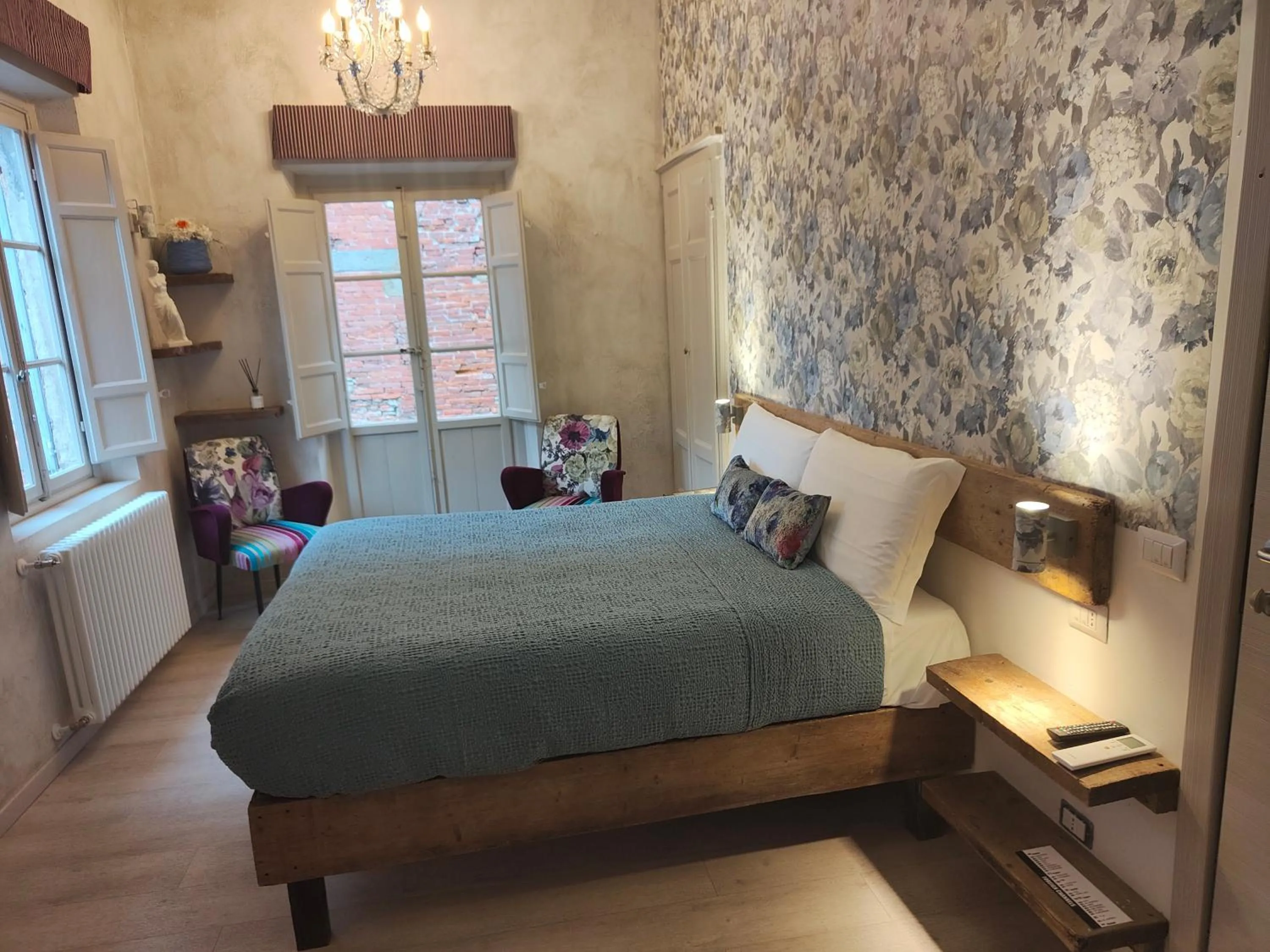 Photo of the whole room in Il Pozzo di Santa Zita