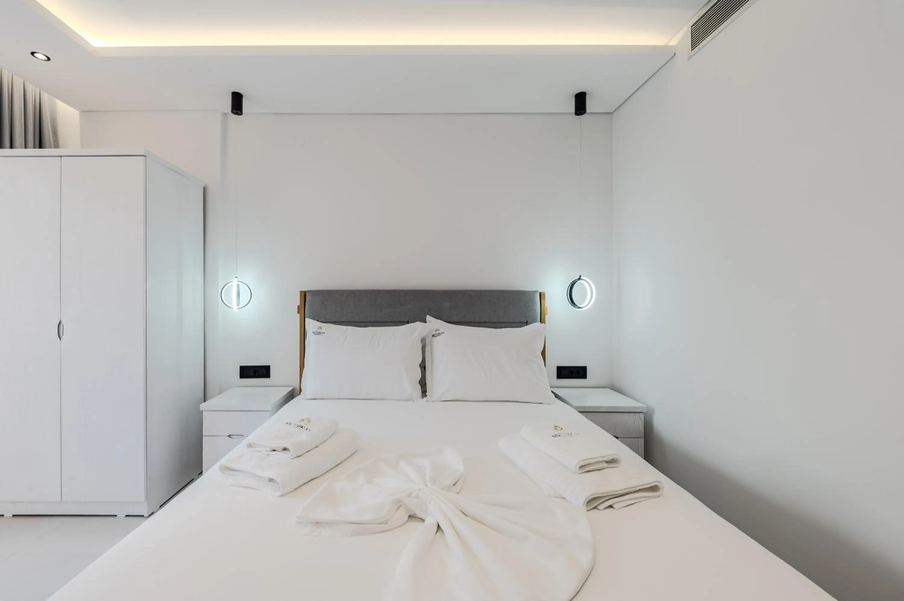 Bed in Metsikas Residence