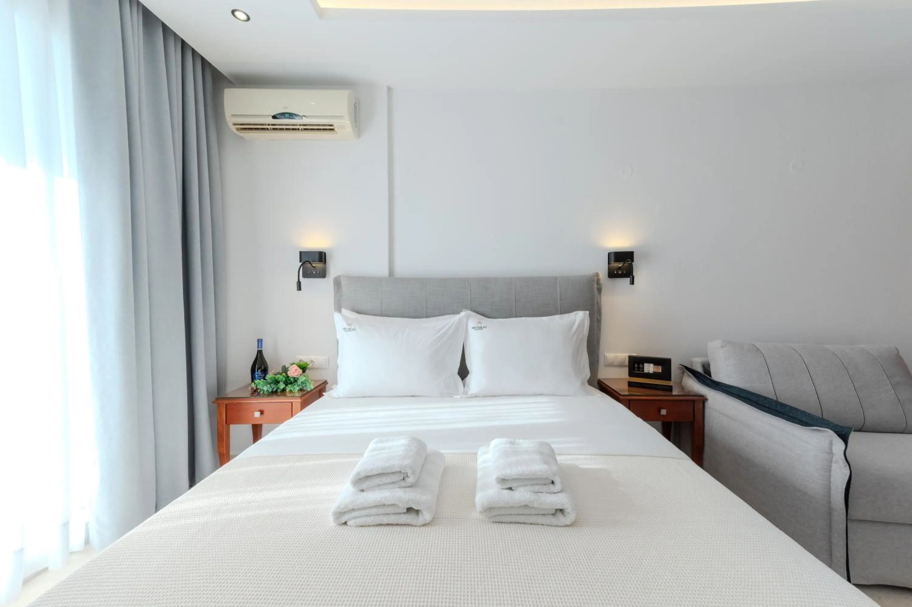 Bed in Metsikas Residence