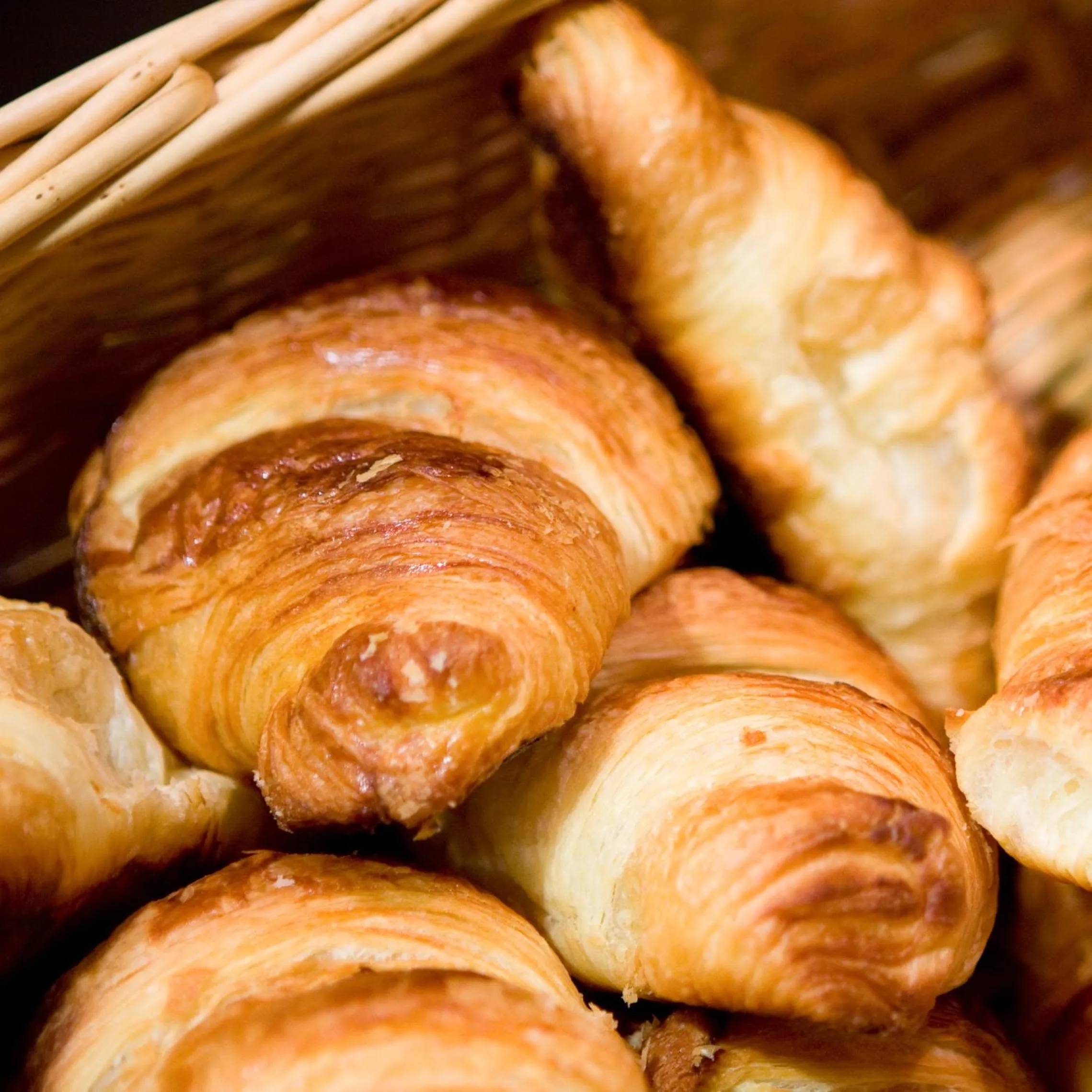 Continental breakfast in Résidence le Sapin & Bains de la Gruyère